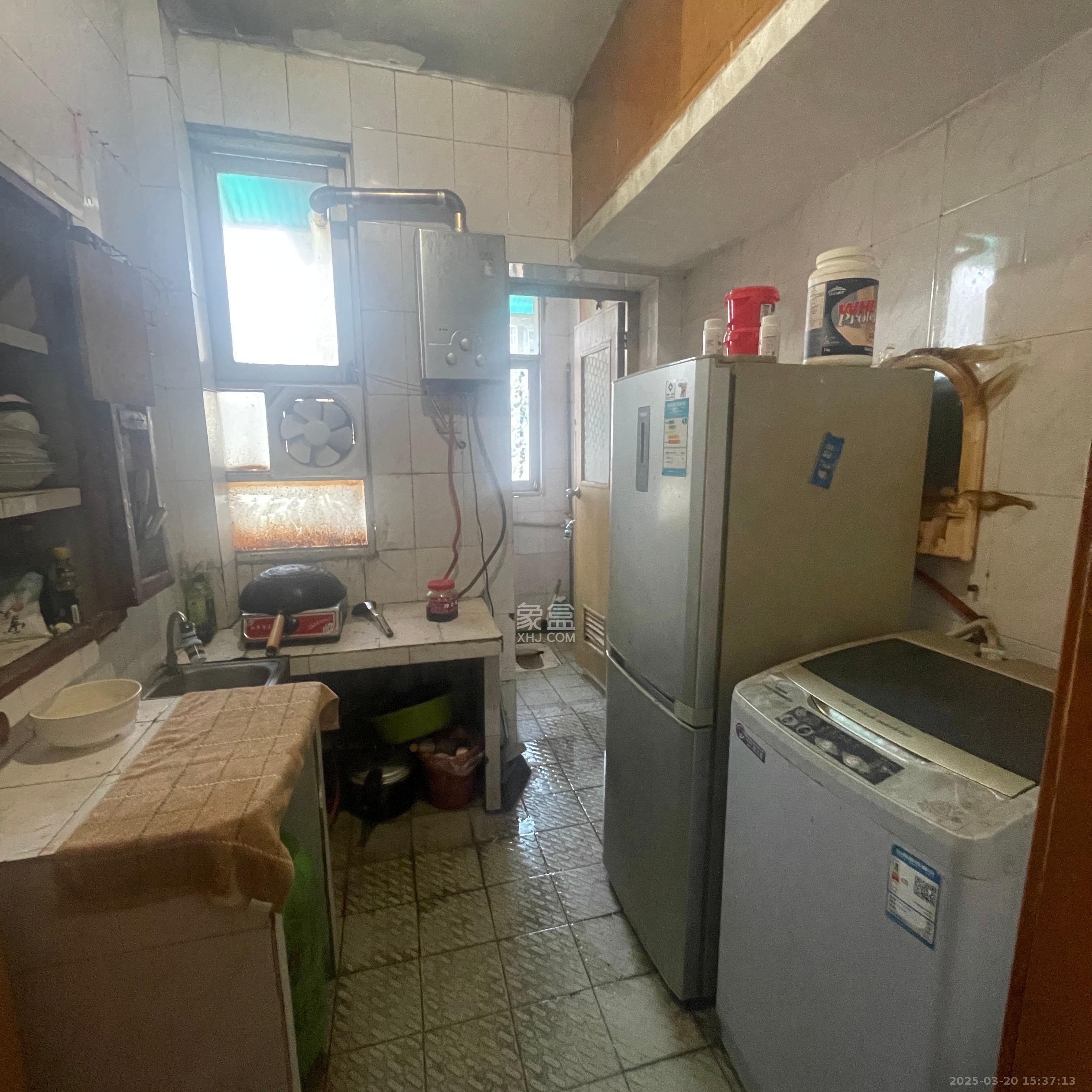 红旗区三片 1室0厅1卫 600.0元/月 红旗区三片 1室0厅1卫 600.0元/月室内图