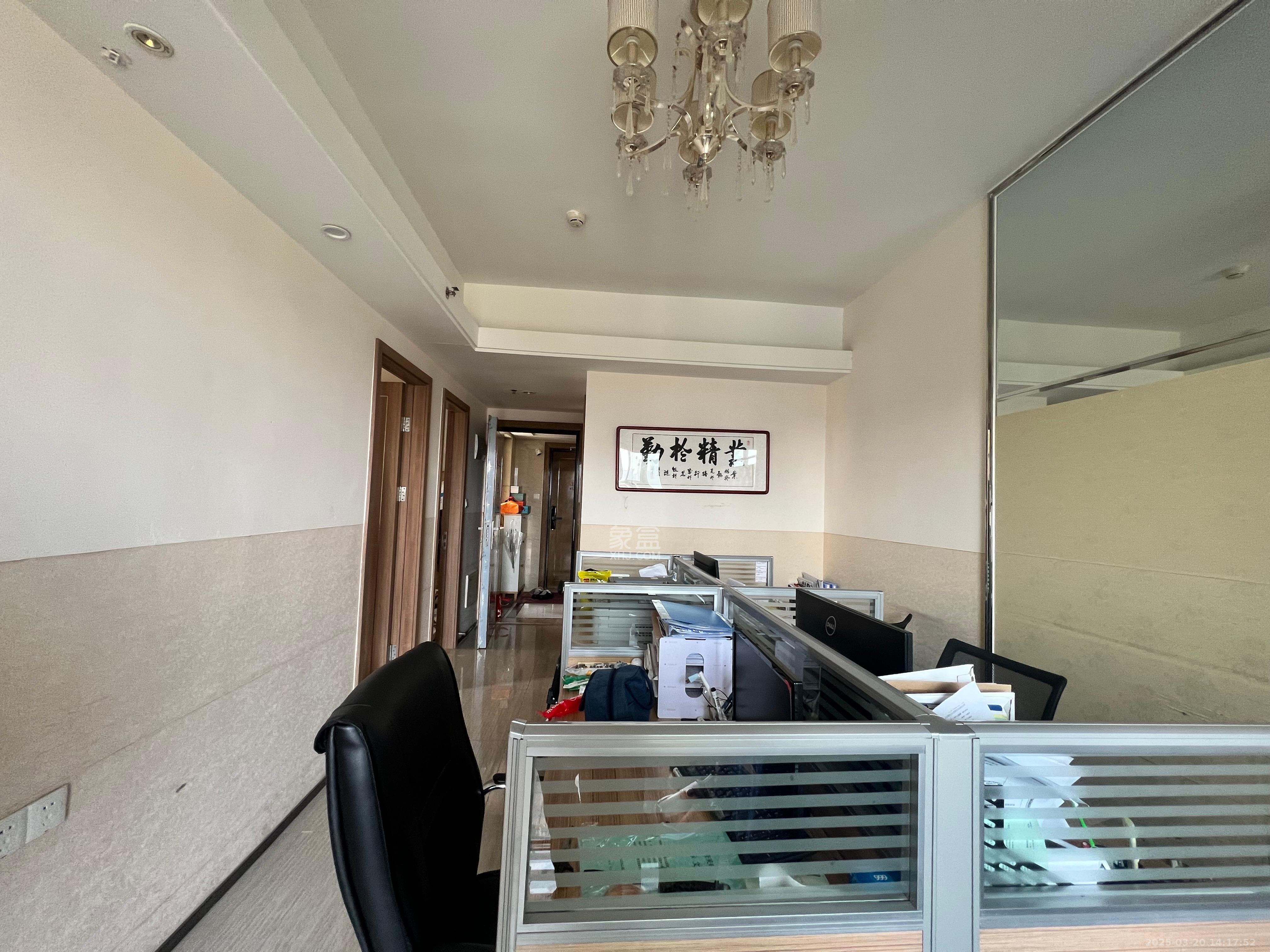 恒大国际广场 2室2厅1卫 2000.0元/月 恒大国际广场 2室2厅1卫 2000.0元/月室内图