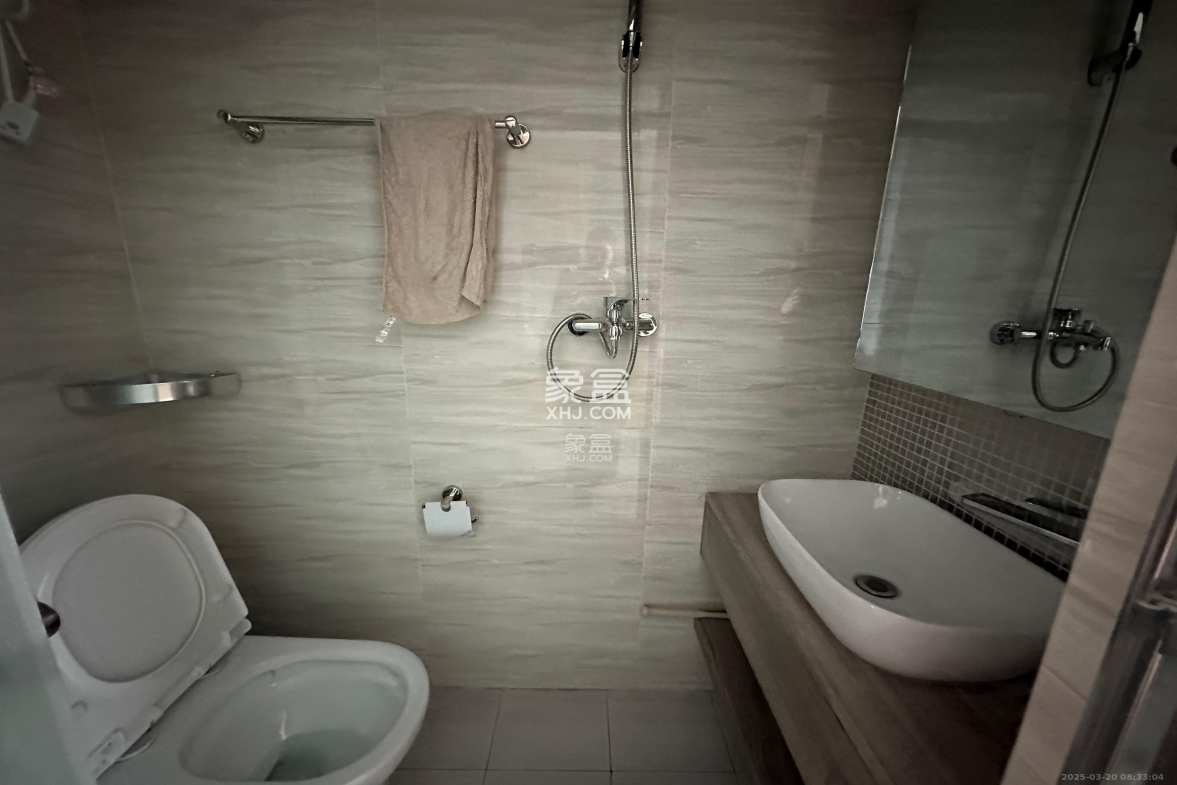 恒大珺悦府 1室1厅1卫 1600.0元/月 恒大珺悦府 1室1厅1卫 1600.0元/月室内图