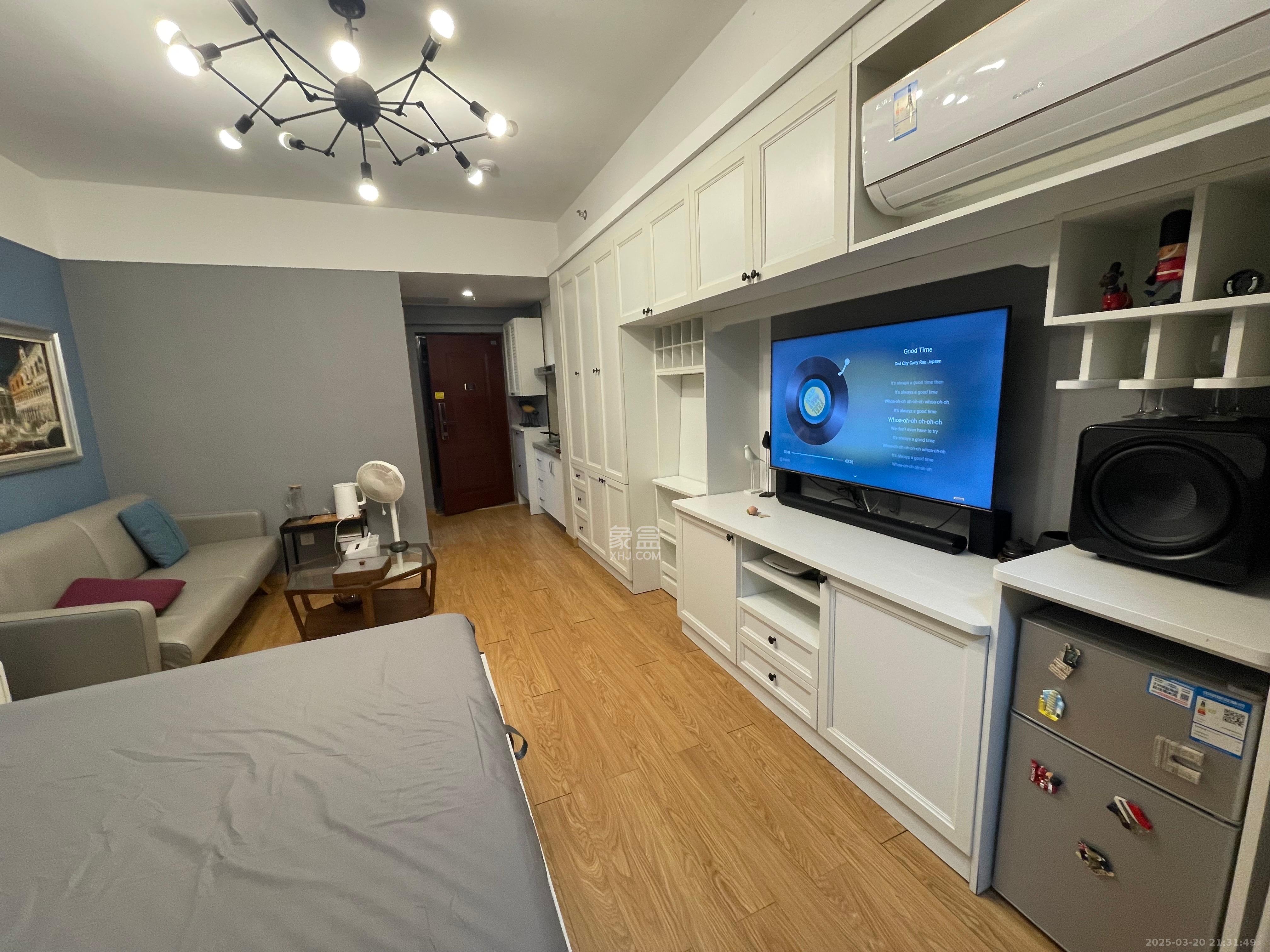 荣泰广场  1室0厅0卫    1600.0元/月室内图1