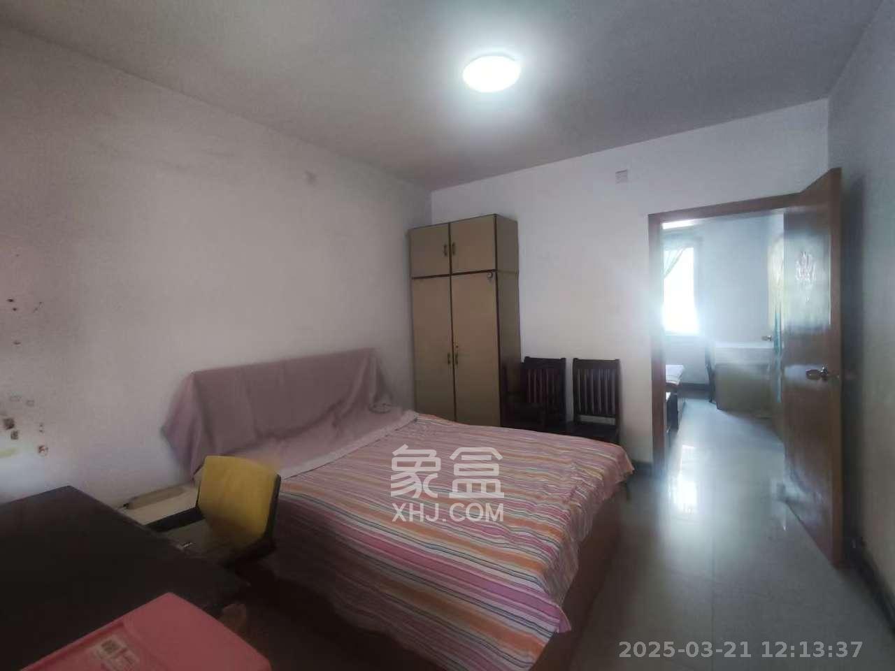 长坡社区 2室1厅1卫 1500.0元/月 长坡社区 2室1厅1卫 1500.0元/月室内图