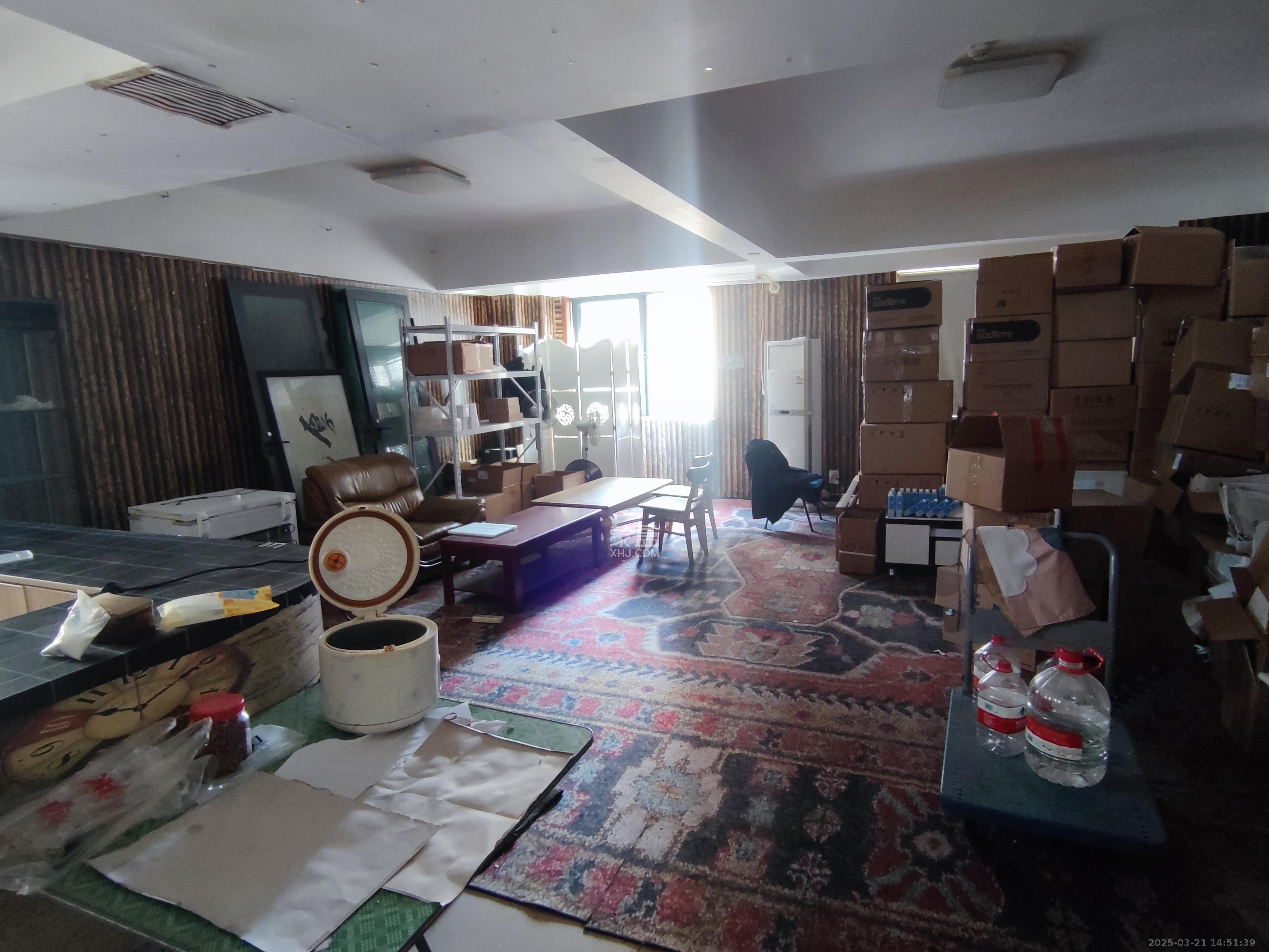 阳光锦城 1室1厅1卫 1800.0元/月 阳光锦城 1室1厅1卫 1800.0元/月室内图