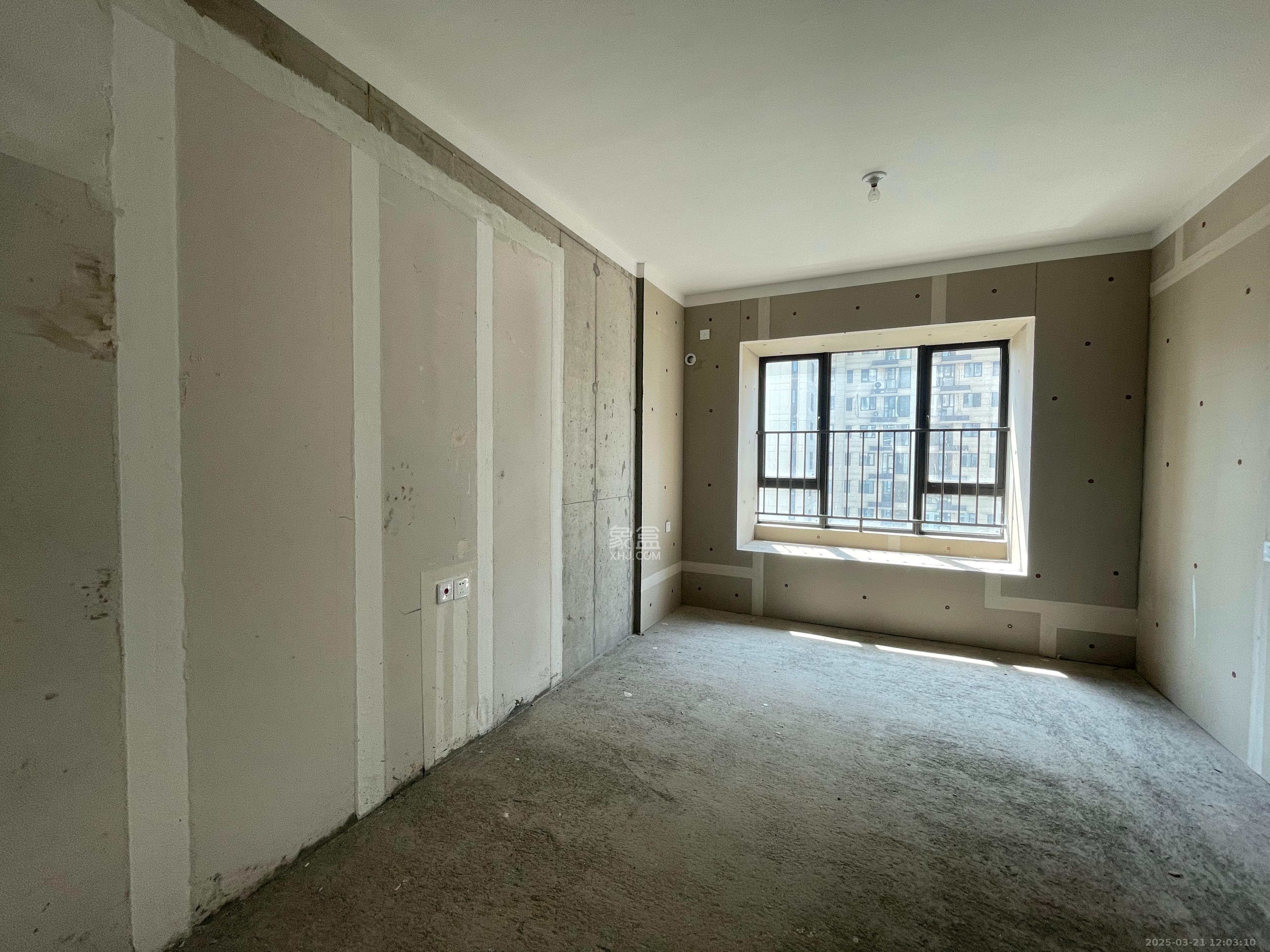 旭辉国悦府 4室2厅2卫 1500.0元/月 旭辉国悦府 4室2厅2卫 1500.0元/月室内图