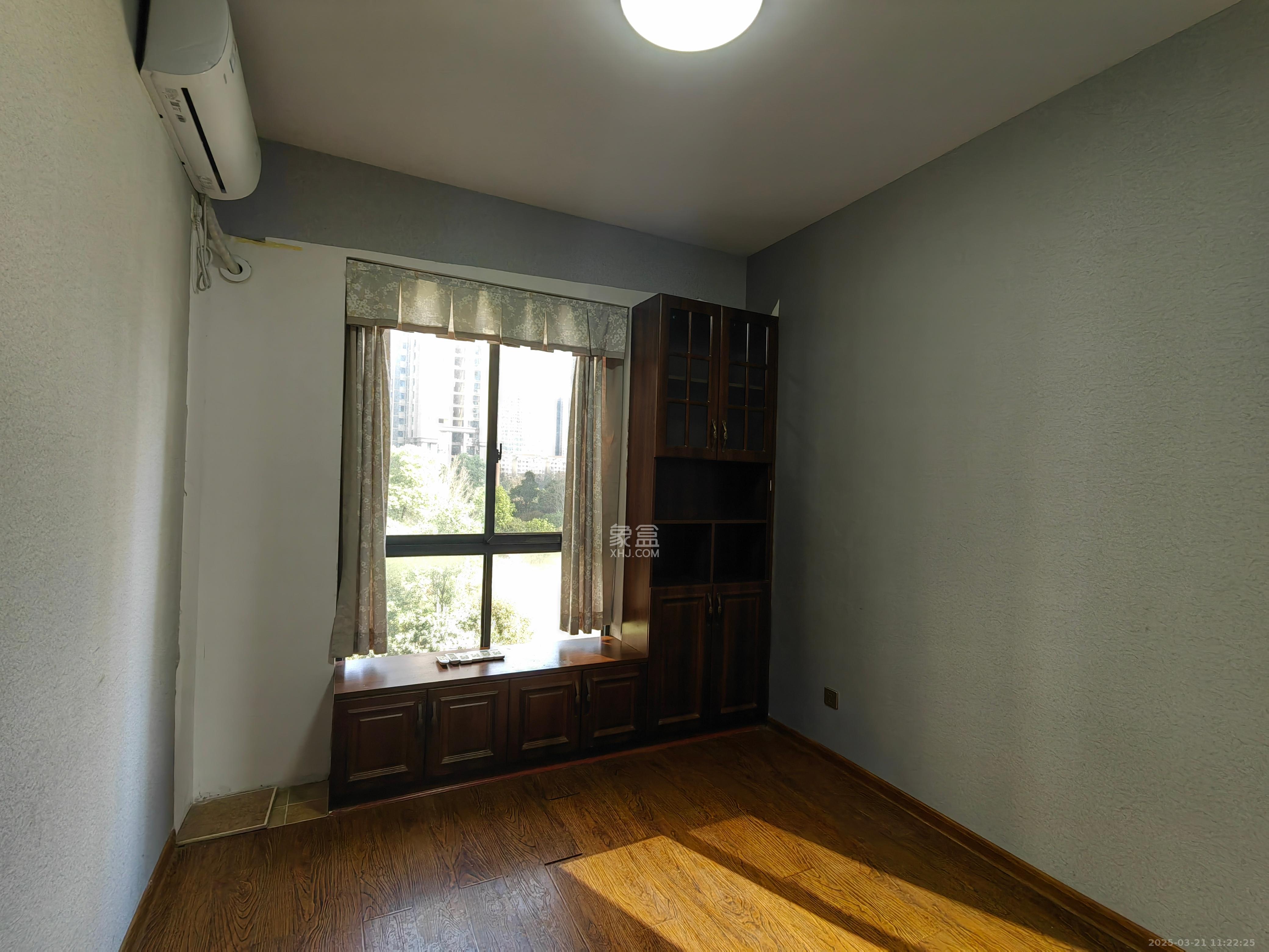 中建梅溪湖中心 4室2厅3卫 3800.0元/月 中建梅溪湖中心 4室2厅3卫 3800.0元/月室内图