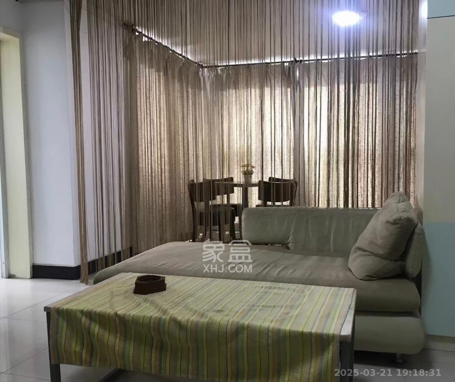 东一国际 1室1厅1卫 2000.0元/月 东一国际 1室1厅1卫 2000.0元/月室内图