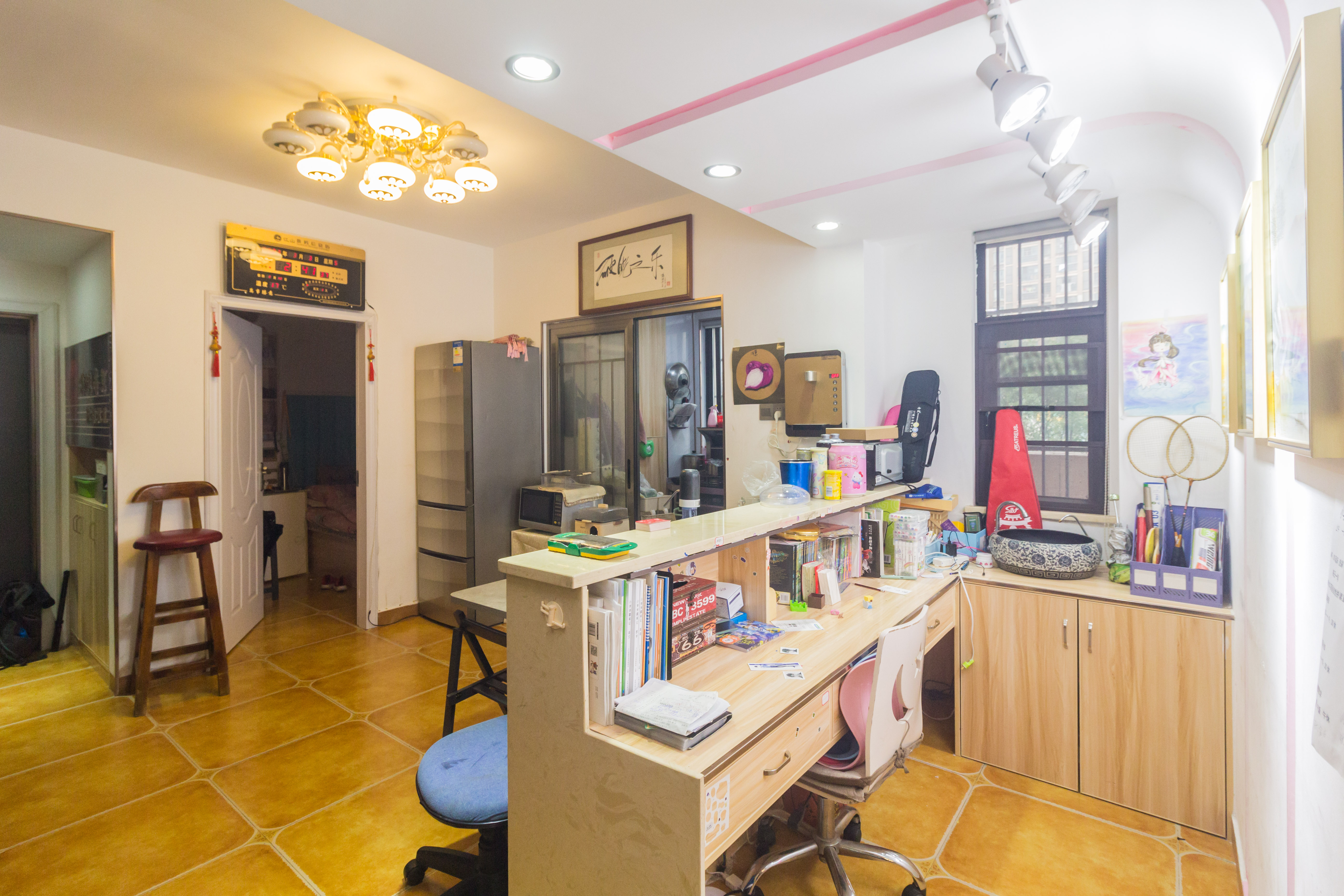 康桥长郡 4室2厅2卫 63.0万 康桥长郡 4室2厅2卫 63.0万客厅