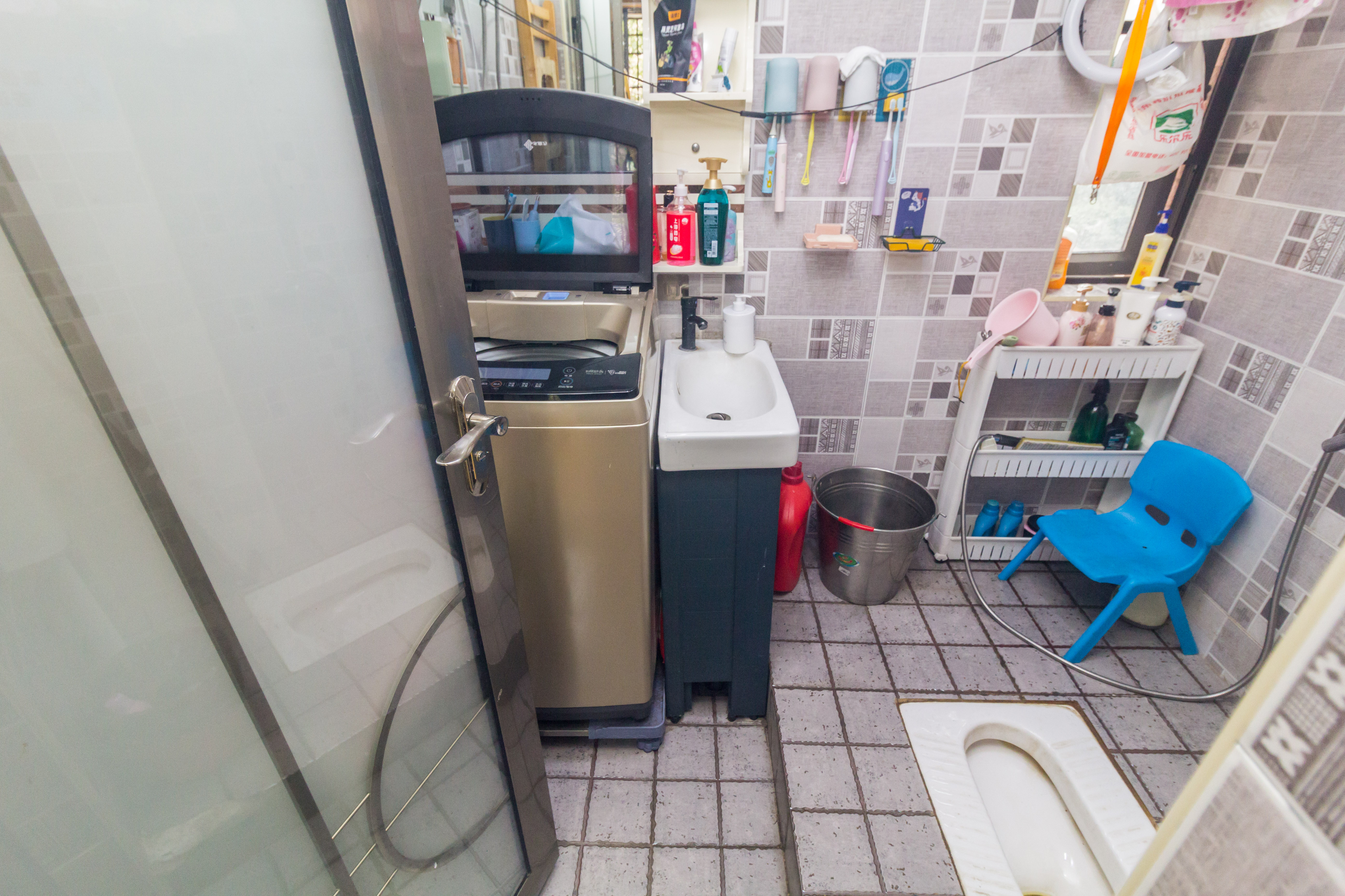 康桥长郡 4室2厅2卫 63.0万 康桥长郡 4室2厅2卫 63.0万卫生间