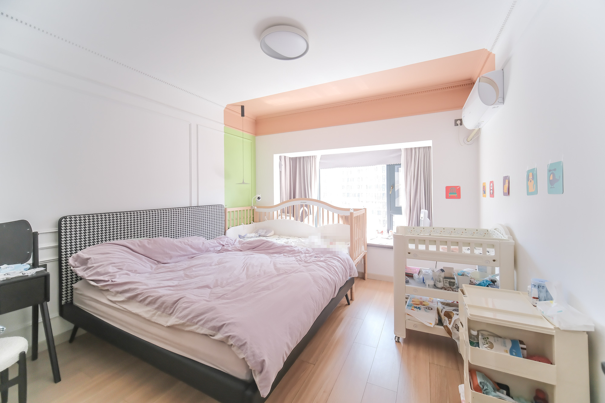 保利香槟国际 4室2厅2卫 130.0万 保利香槟国际 4室2厅2卫 130.0万卧室