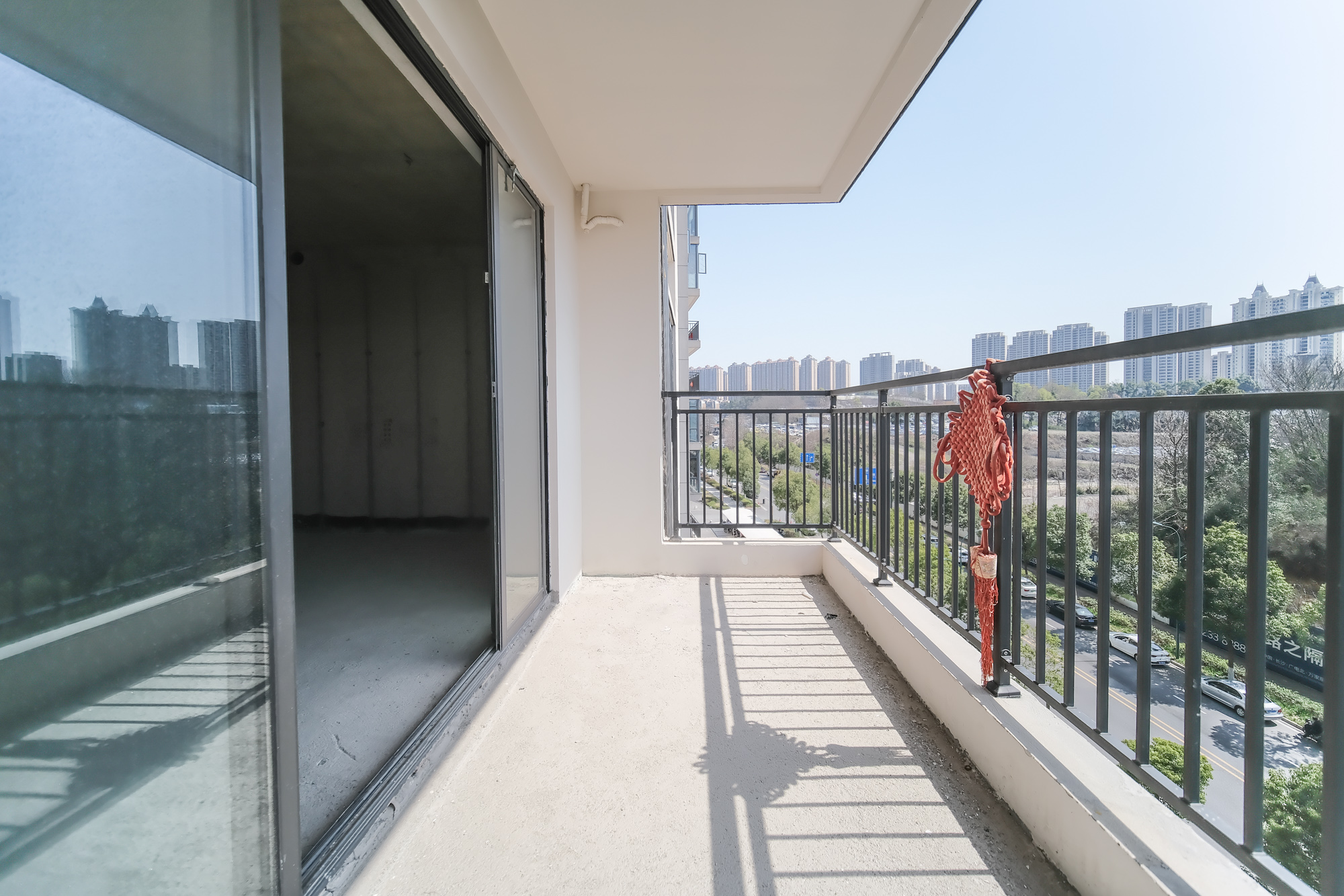 和顺府  5室2厅2卫   170.00万阳台