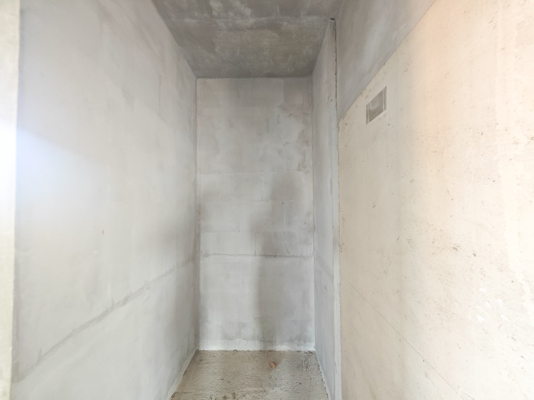 中建嘉和城  3室2厅1卫   85.00万其他