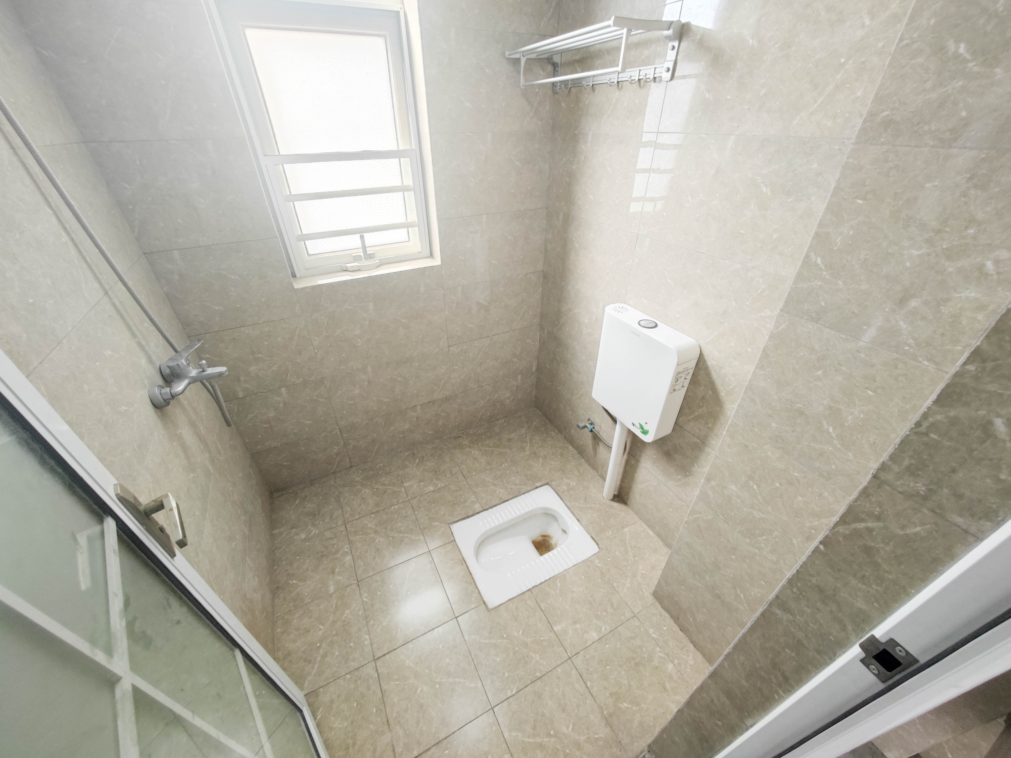 五矿万境水岸五期(五矿万境水岸文苑) 4室2厅2卫 155.0万 五矿万境水岸五期(五矿万境水岸文苑) 4室2厅2卫 155.0万卫生间