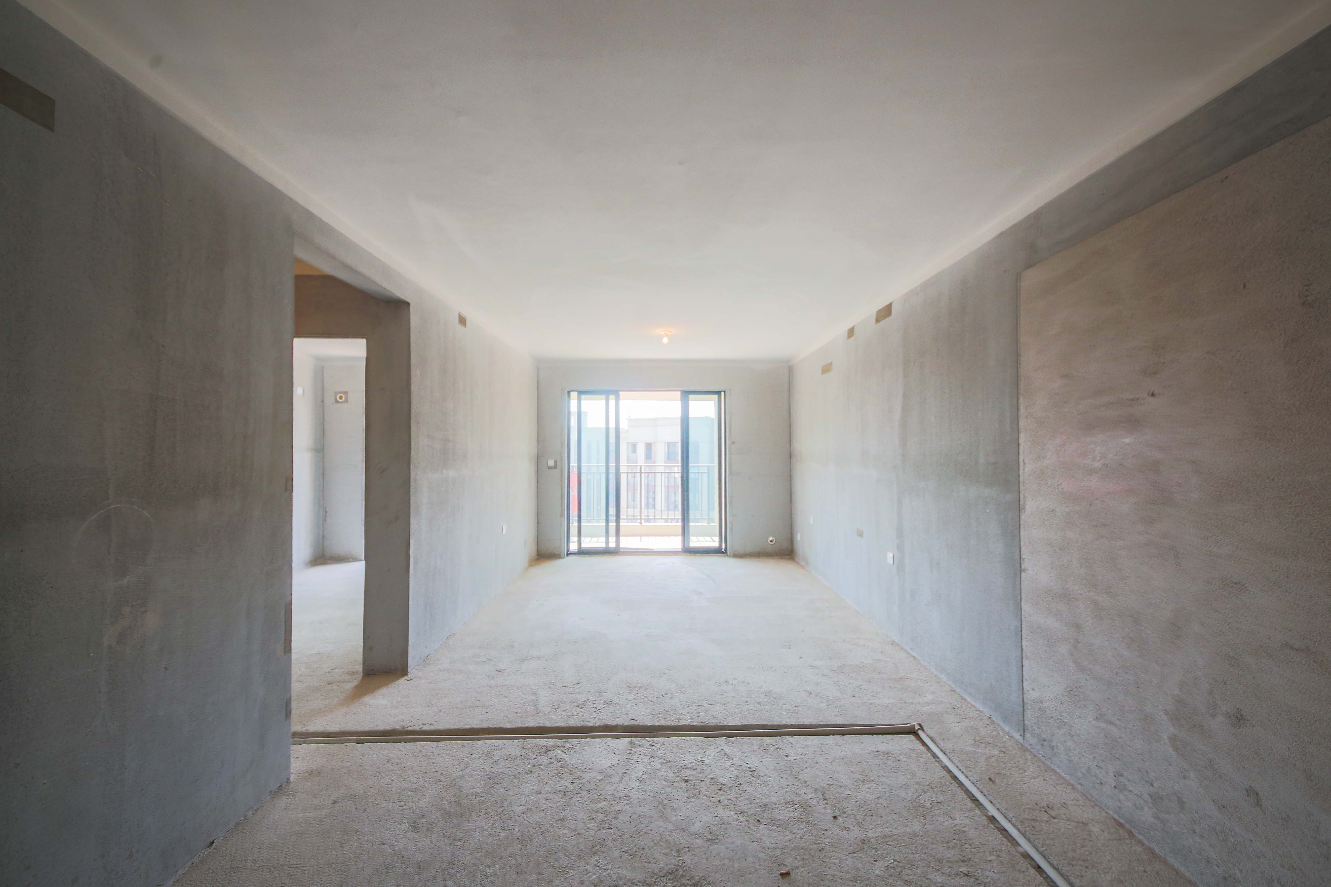 中建钰和城  1室0厅0卫   142.00万客厅