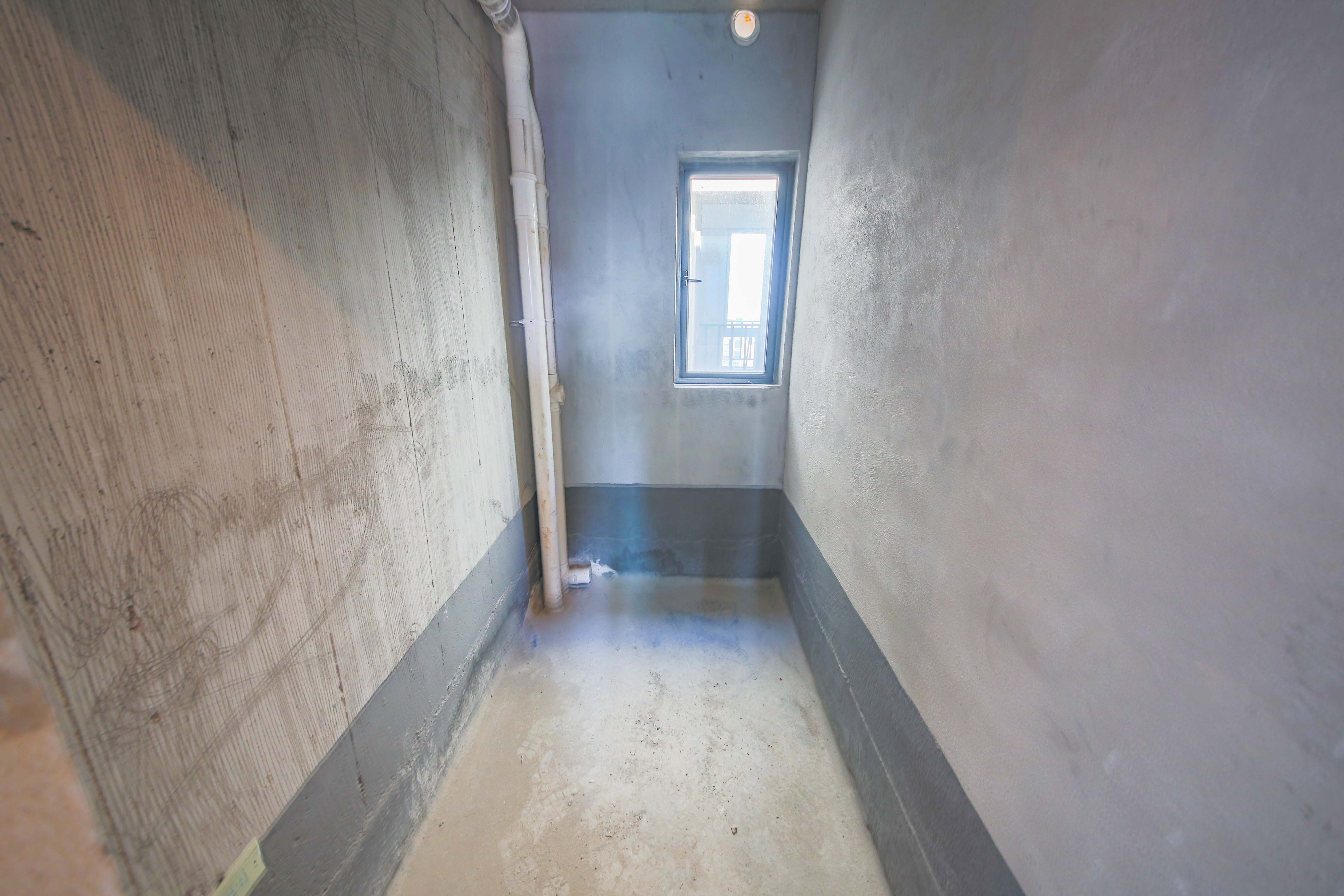中建钰和城  1室0厅0卫   142.00万卫生间