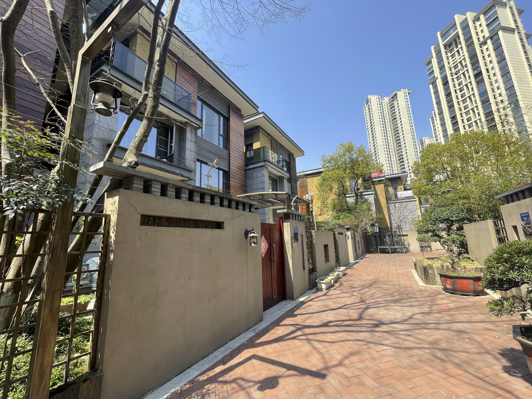 湘江壹号（创远湘江壹号）  6室2厅1卫   1600.00万客厅