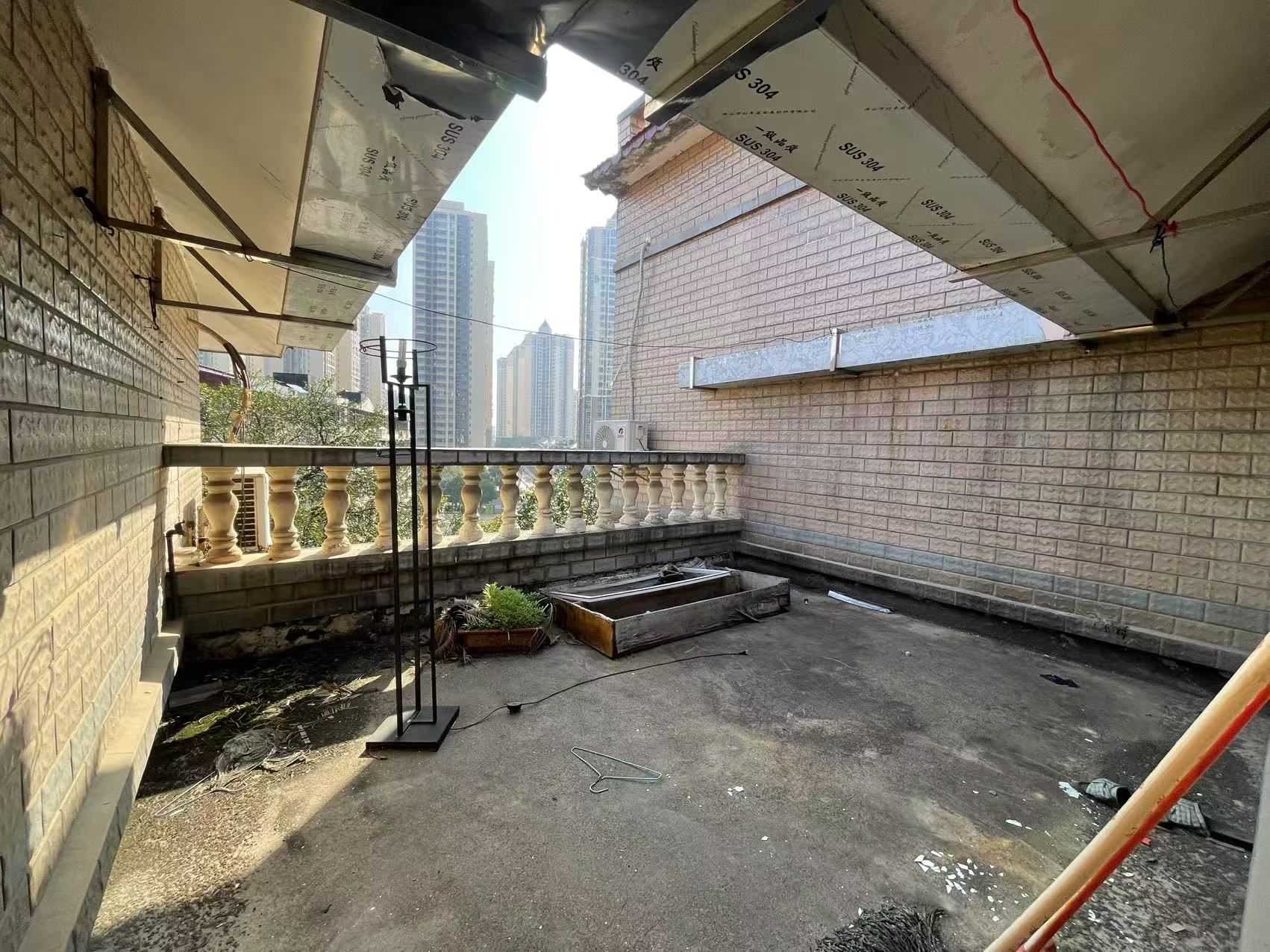 源园新村 5室2厅2卫 150.0万 源园新村 5室2厅2卫 150.0万室内图