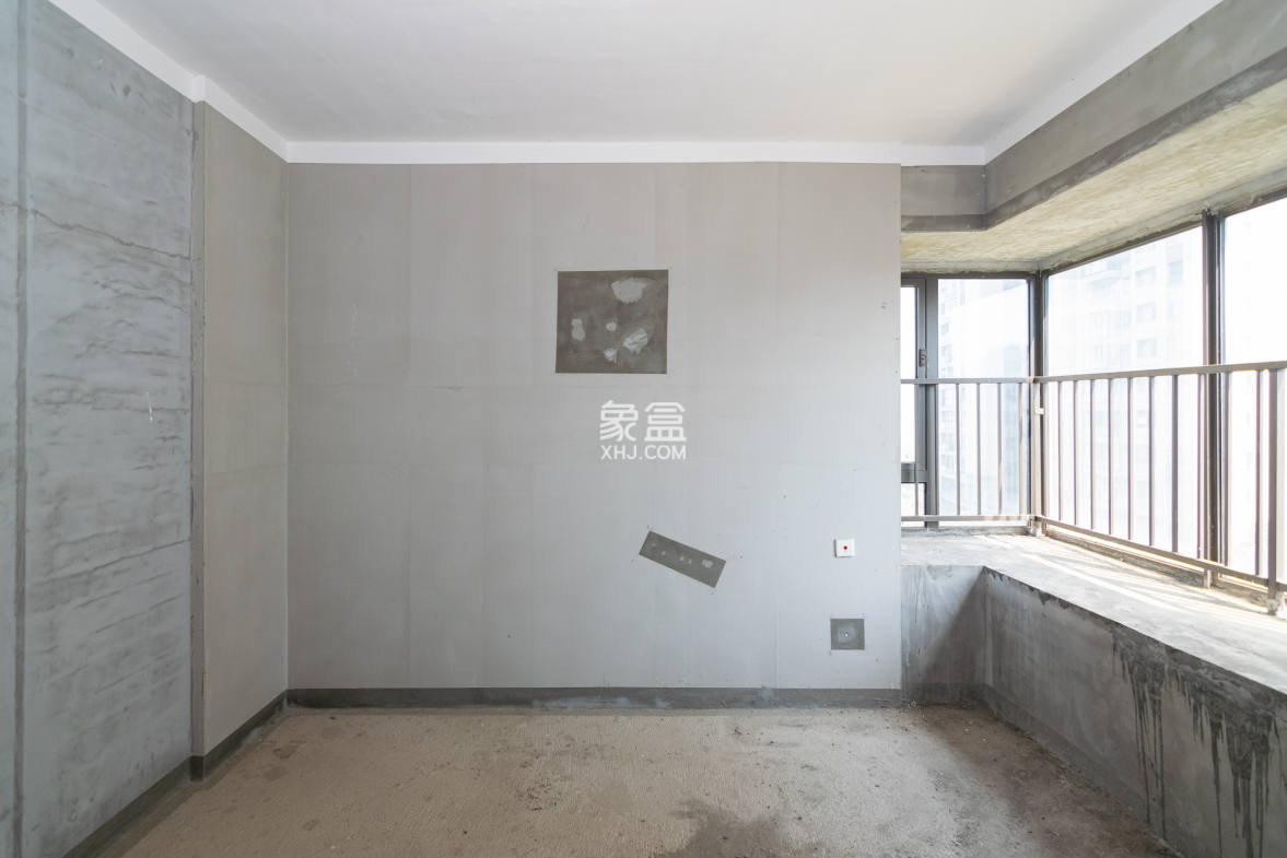 华润桃源里  4室2厅2卫    82.8万 华润桃源里  4室2厅2卫    82.8万卧室