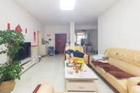 中房瑞致国际  3室2厅2卫    110.0万 中房瑞致国际  3室2厅2卫    110.0万