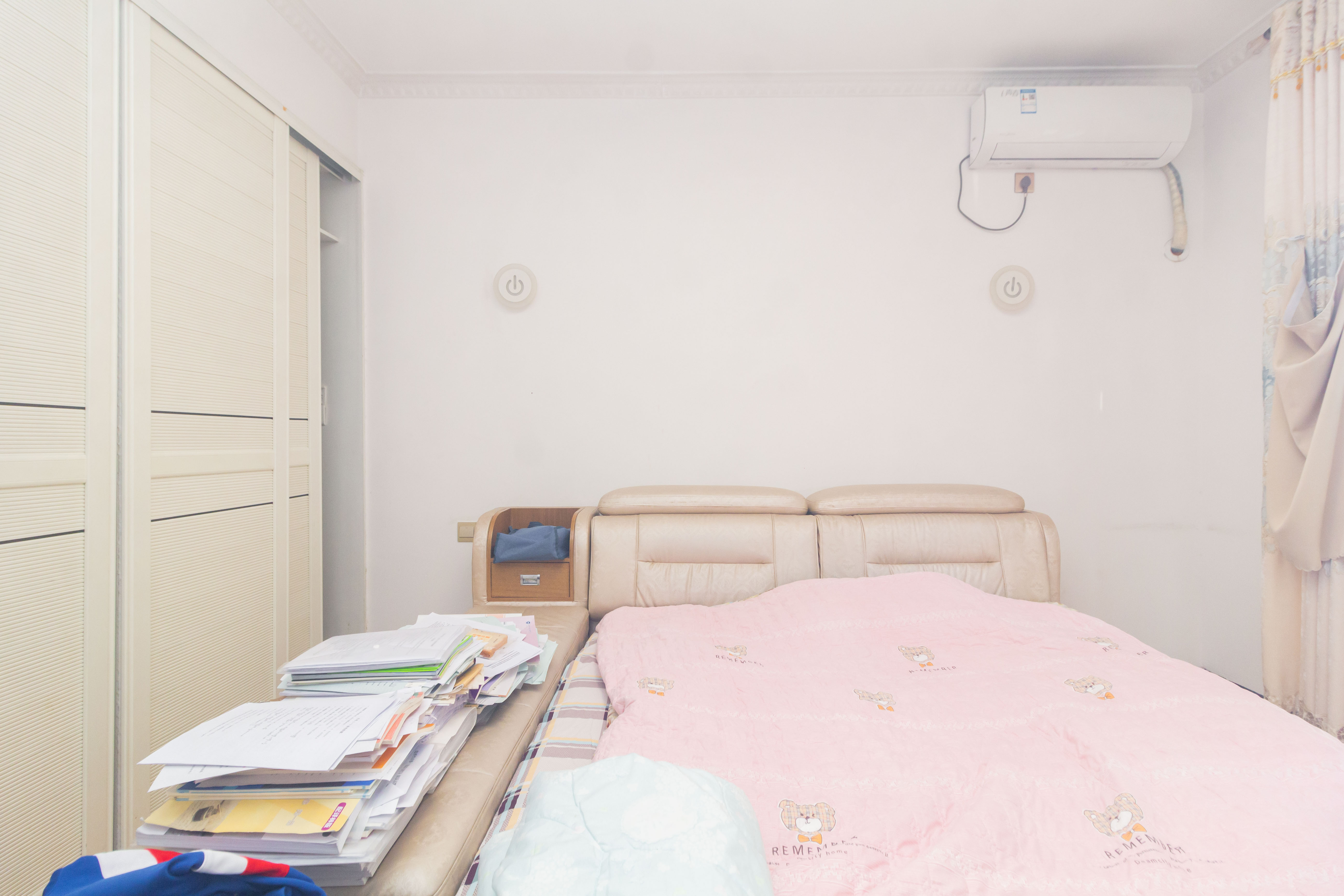 中房瑞致国际  3室2厅2卫    110.0万 中房瑞致国际  3室2厅2卫    110.0万卧室