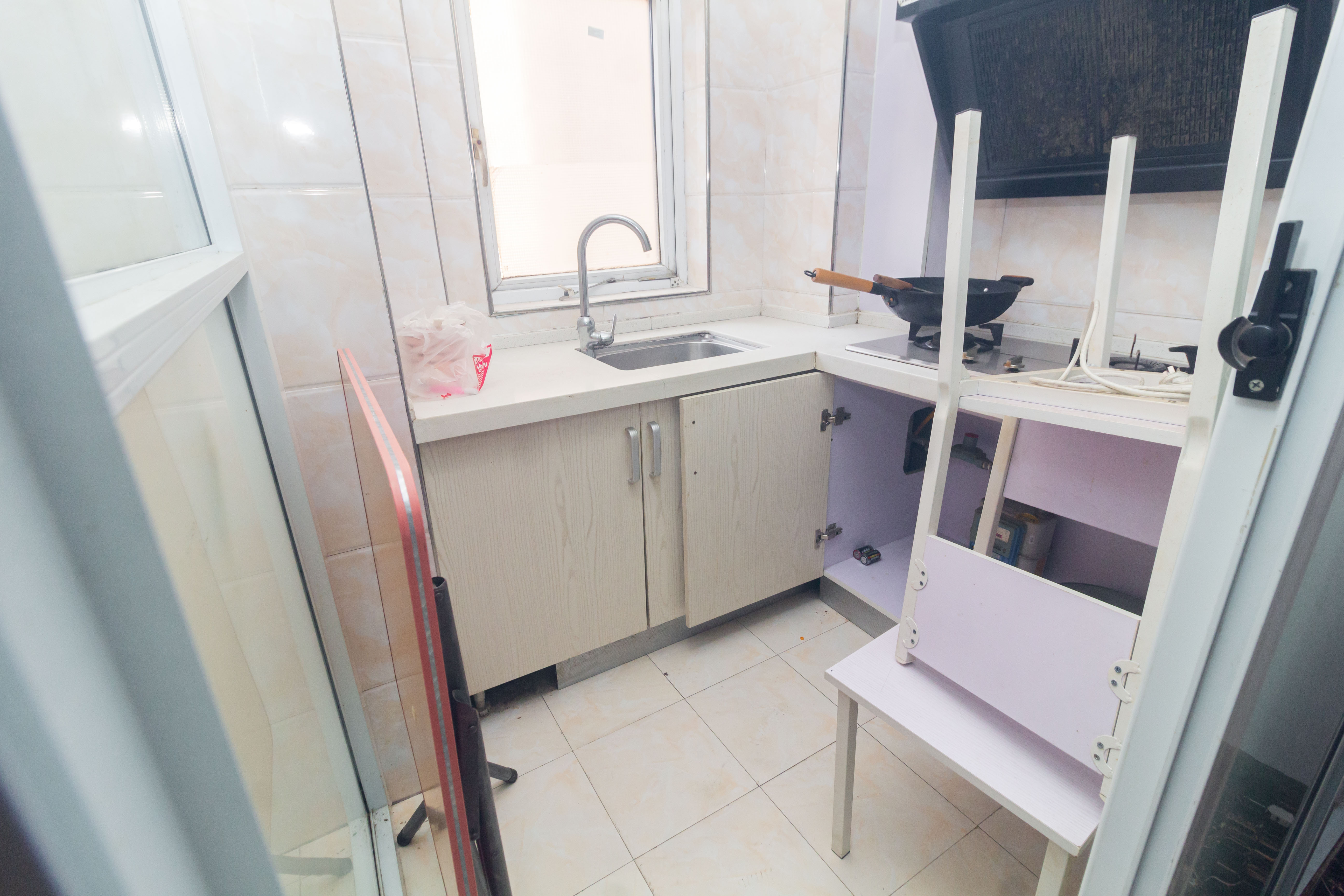 爵士湘  1室1厅1卫    26.0万 爵士湘  1室1厅1卫    26.0万厨房