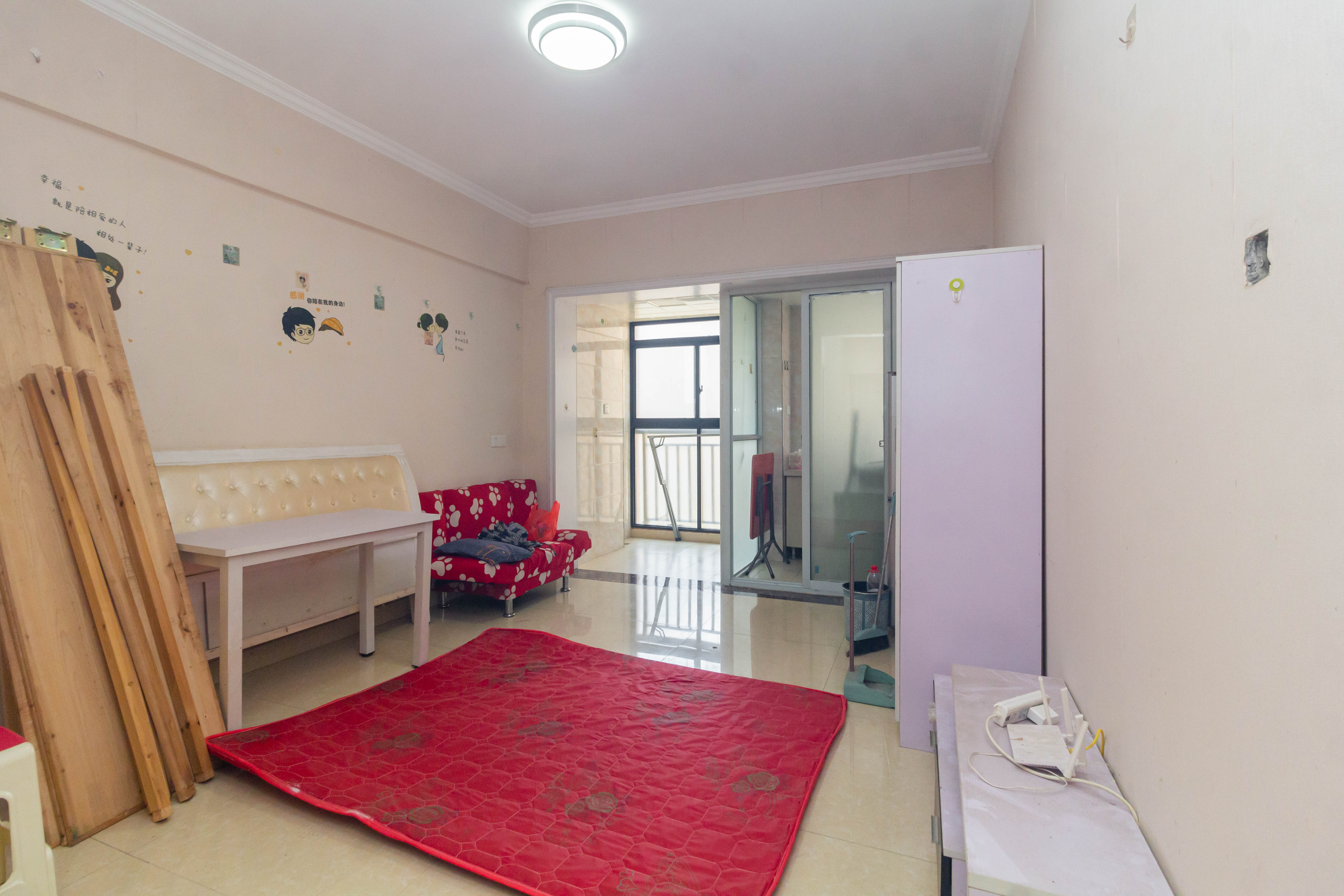 爵士湘  1室1厅1卫    26.0万 爵士湘  1室1厅1卫    26.0万客厅