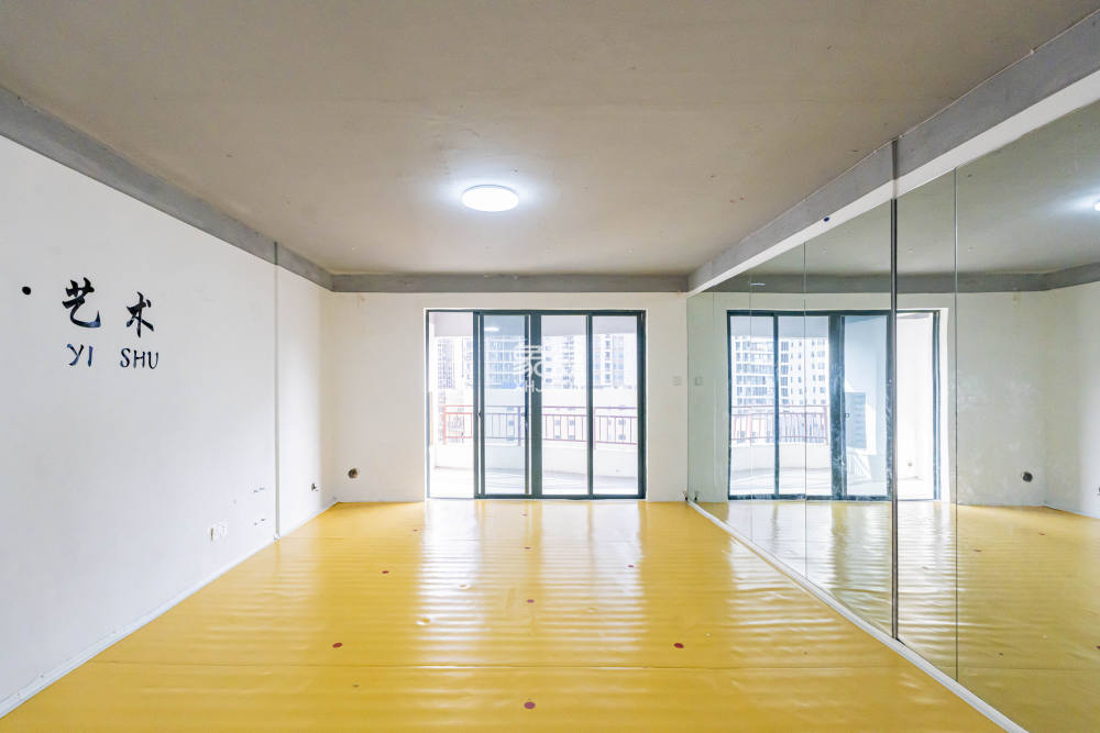 维一星城原山苑  4室2厅1卫    100.0万