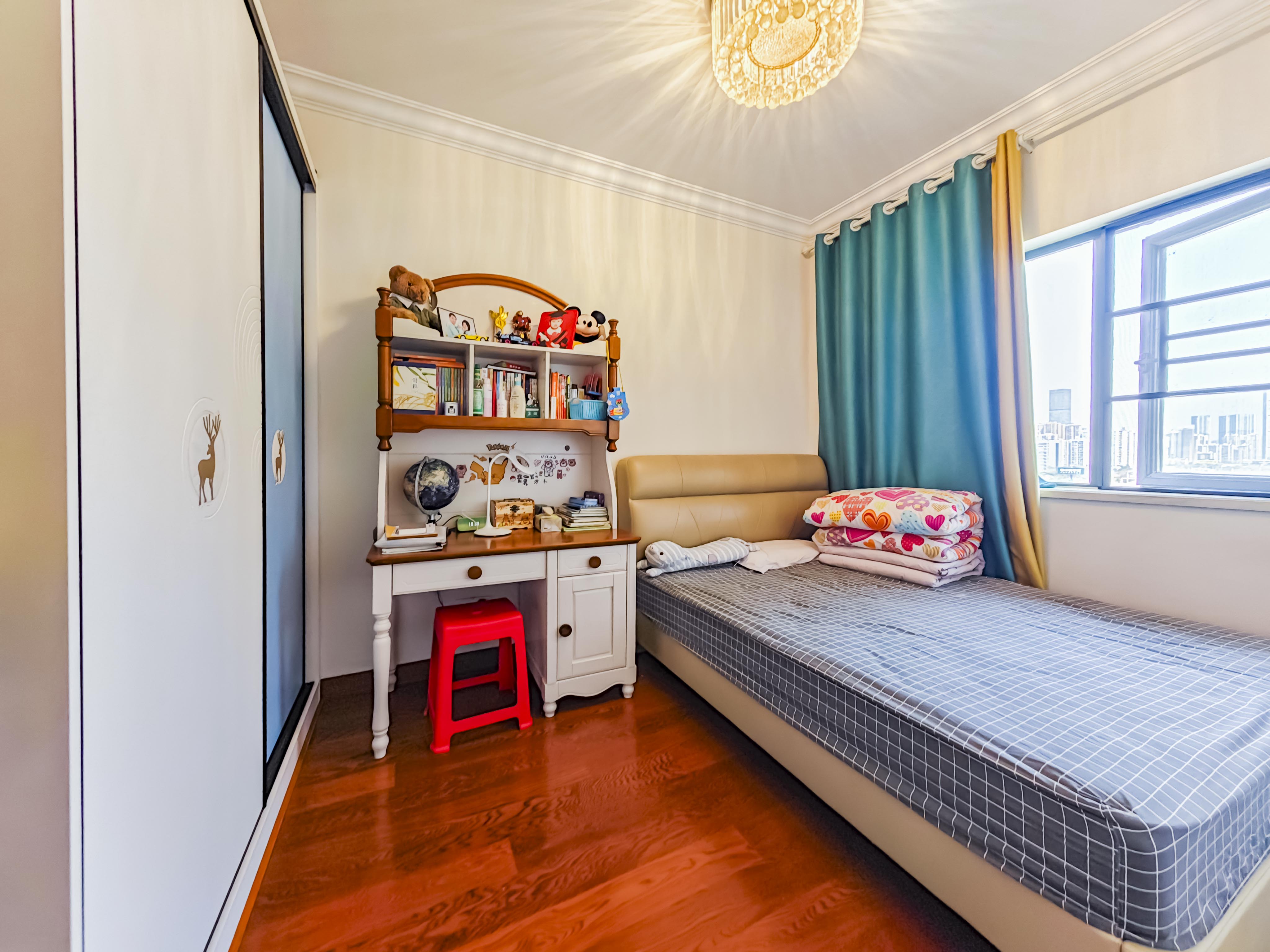 恒大国际广场  3室2厅2卫    115.0万 恒大国际广场  3室2厅2卫    115.0万卧室