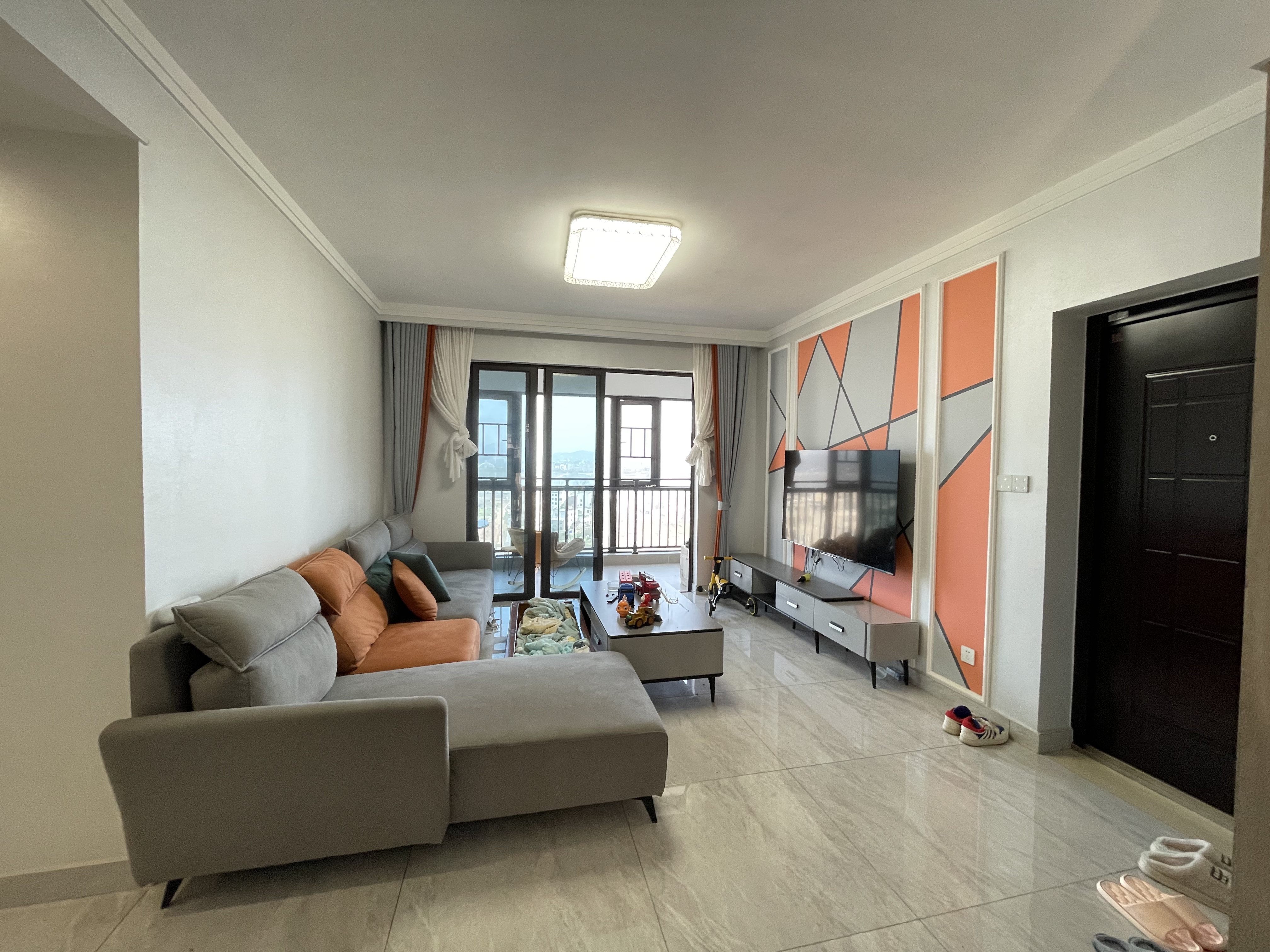 蓝溪谷  4室2厅2卫    89.8万 蓝溪谷  4室2厅2卫    89.8万