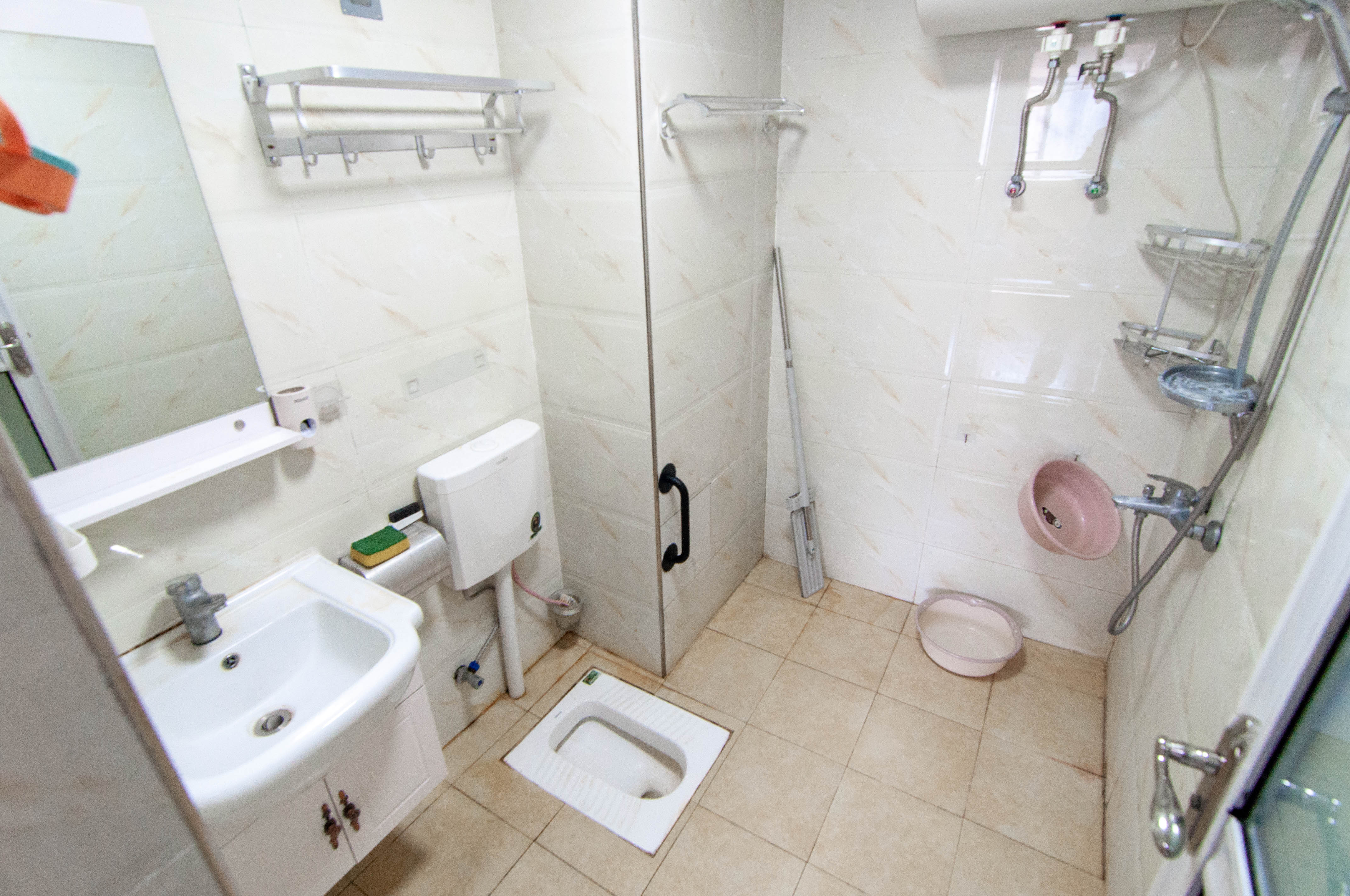 达美美立方 1室1厅1卫 56.0万 达美美立方 1室1厅1卫 56.0万卫生间