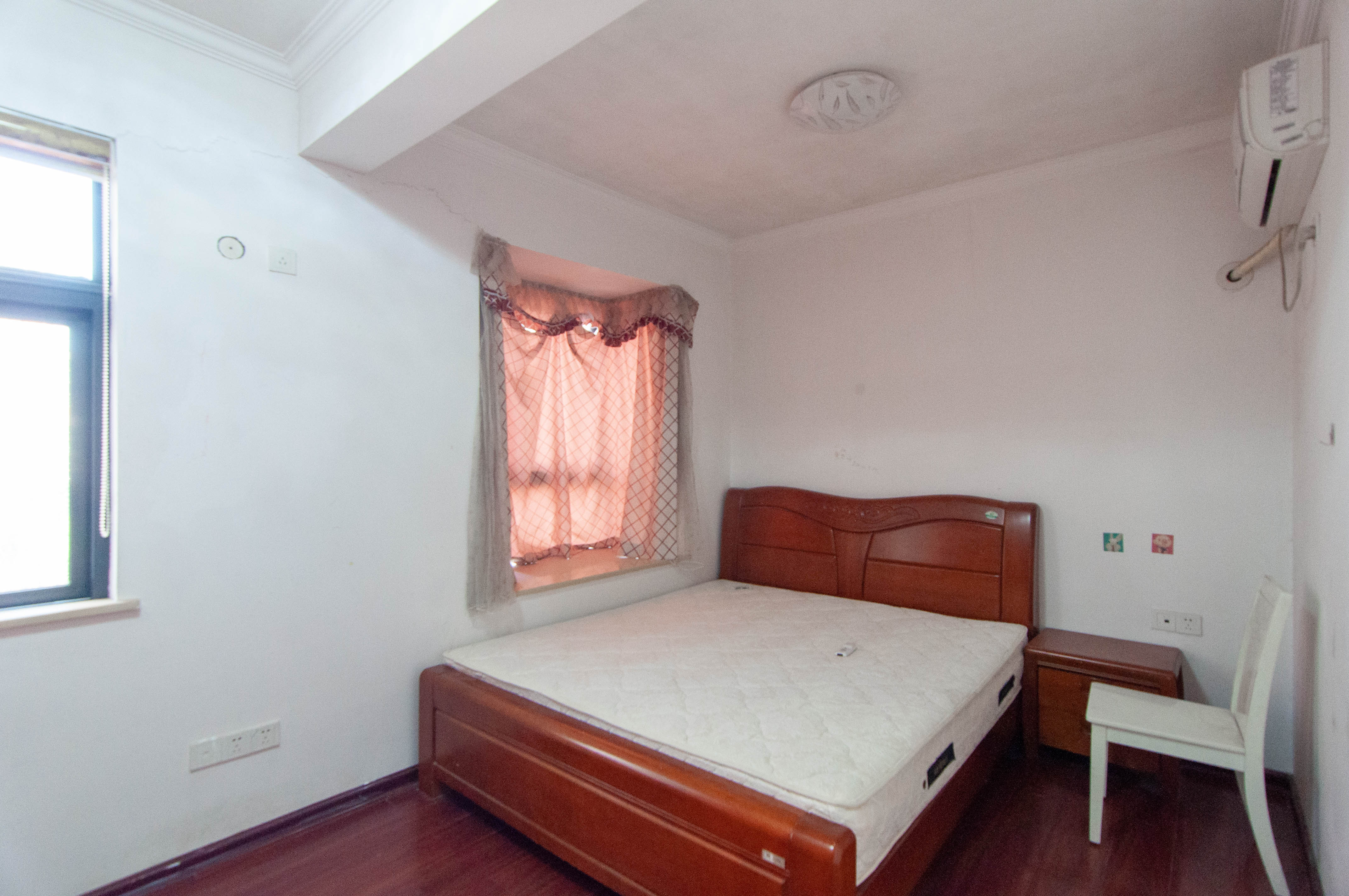 高鑫麓城  2室2厅1卫    80.0万 高鑫麓城  2室2厅1卫    80.0万其他