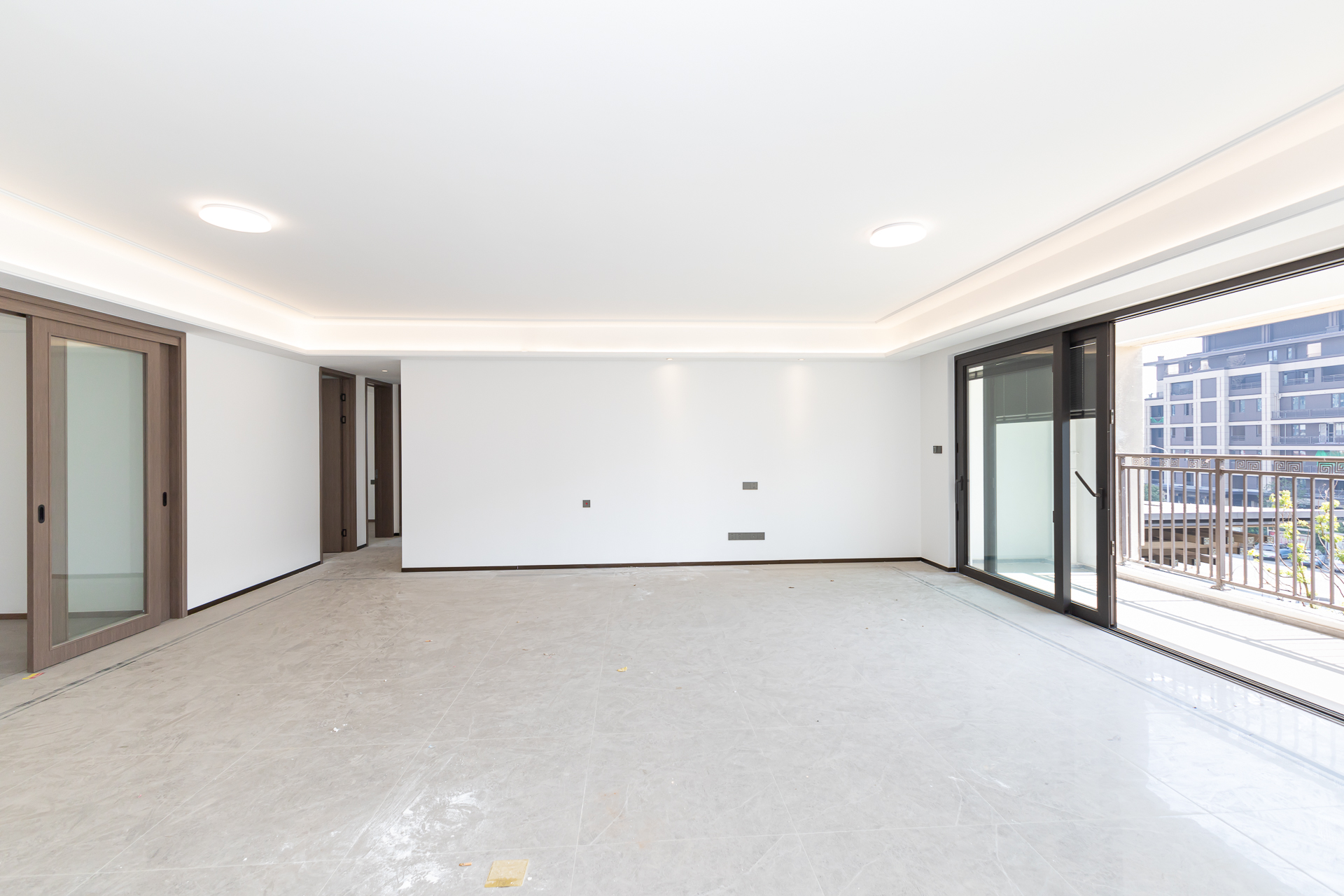 时代建发和著 5室2厅3卫 315.0万 时代建发和著 5室2厅3卫 315.0万客厅