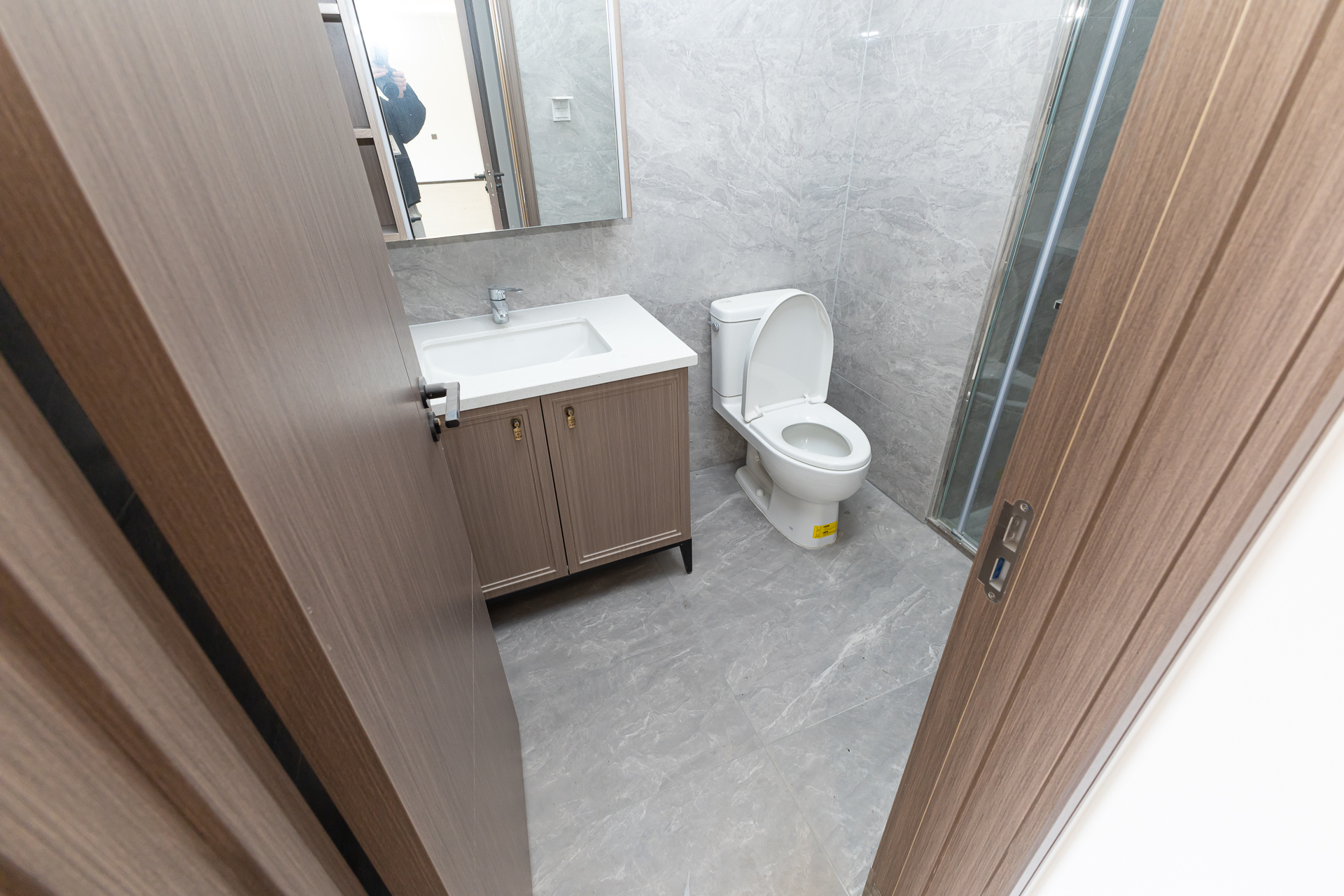 时代建发和著 5室2厅3卫 315.0万 时代建发和著 5室2厅3卫 315.0万卫生间