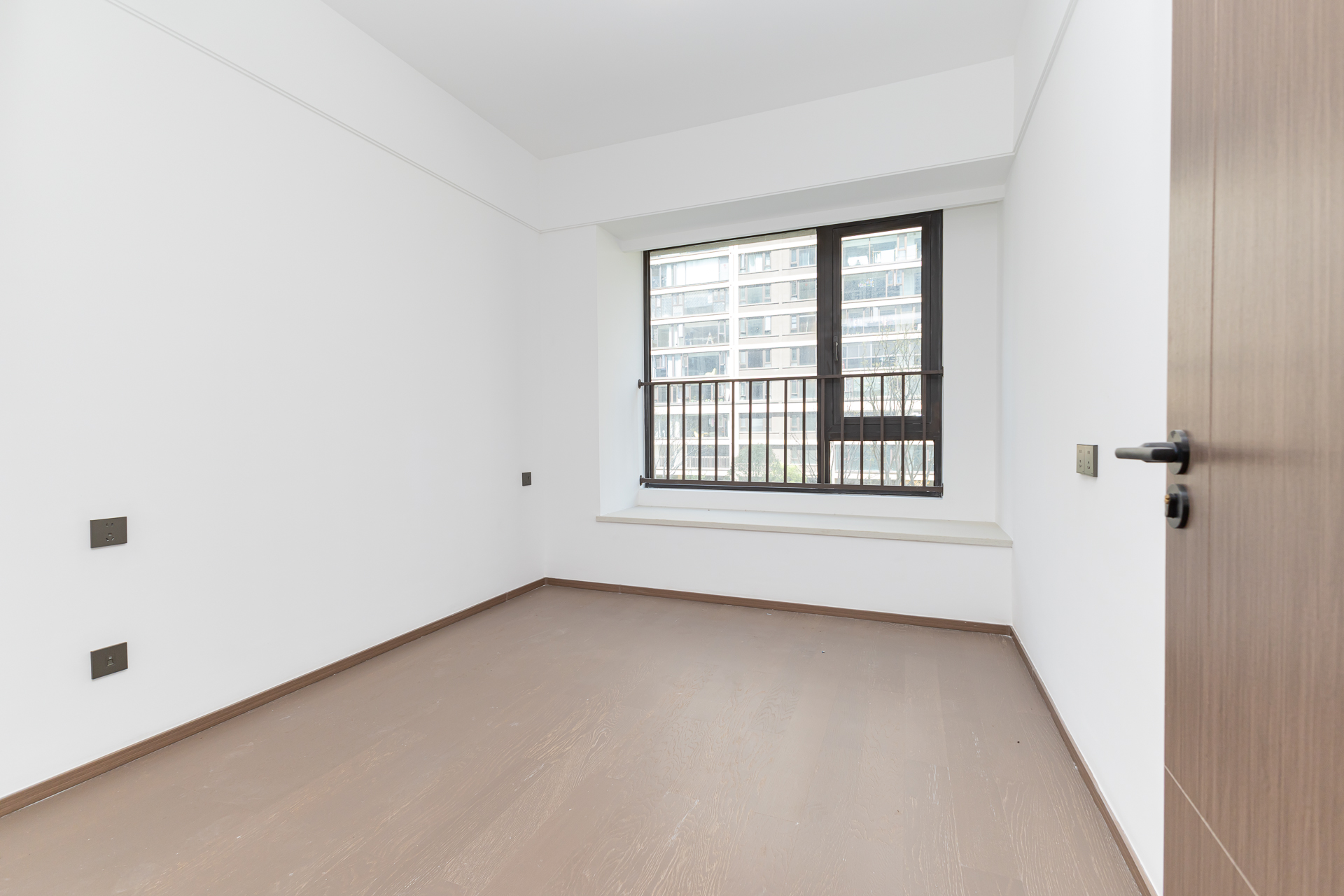 时代建发和著 5室2厅3卫 315.0万 时代建发和著 5室2厅3卫 315.0万卧室