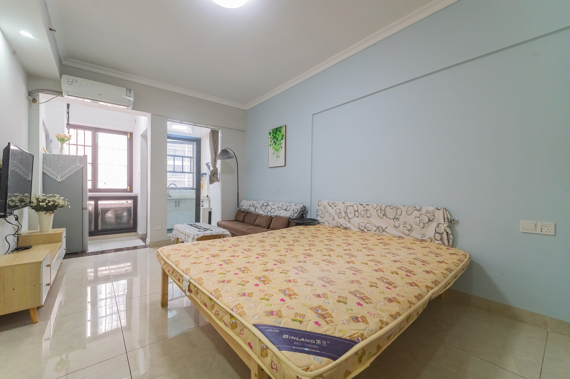 国泰九龙湾  1室1厅1卫    22.8万 国泰九龙湾  1室1厅1卫    22.8万客厅