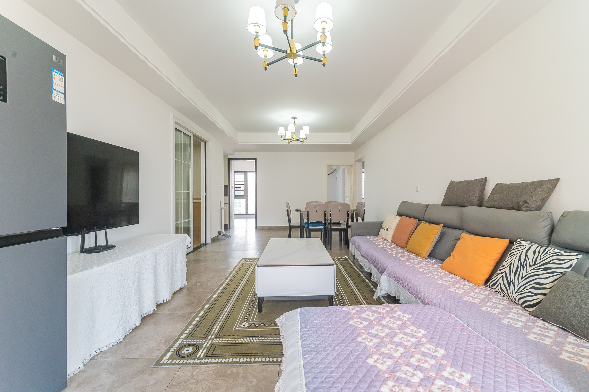 尚鑫海悦(新长海尚海城)  4室2厅2卫    112.0万 尚鑫海悦(新长海尚海城)  4室2厅2卫    112.0万客厅