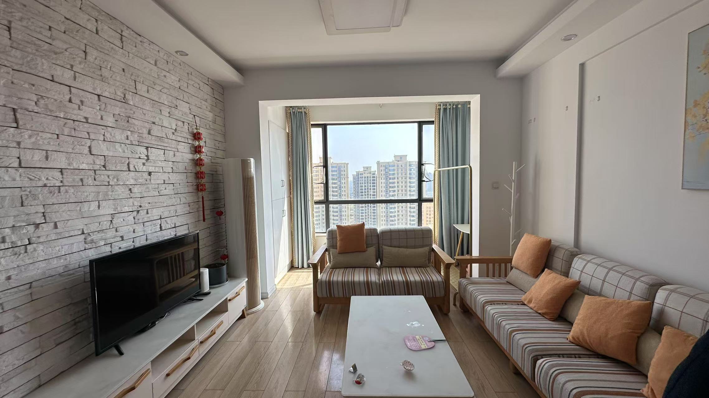 泰山公馆 2室2厅1卫 40.0万 泰山公馆 2室2厅1卫 40.0万室内图