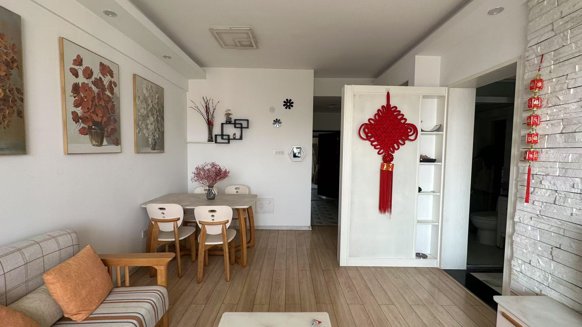 泰山公馆 2室2厅1卫 40.0万 泰山公馆 2室2厅1卫 40.0万室内图