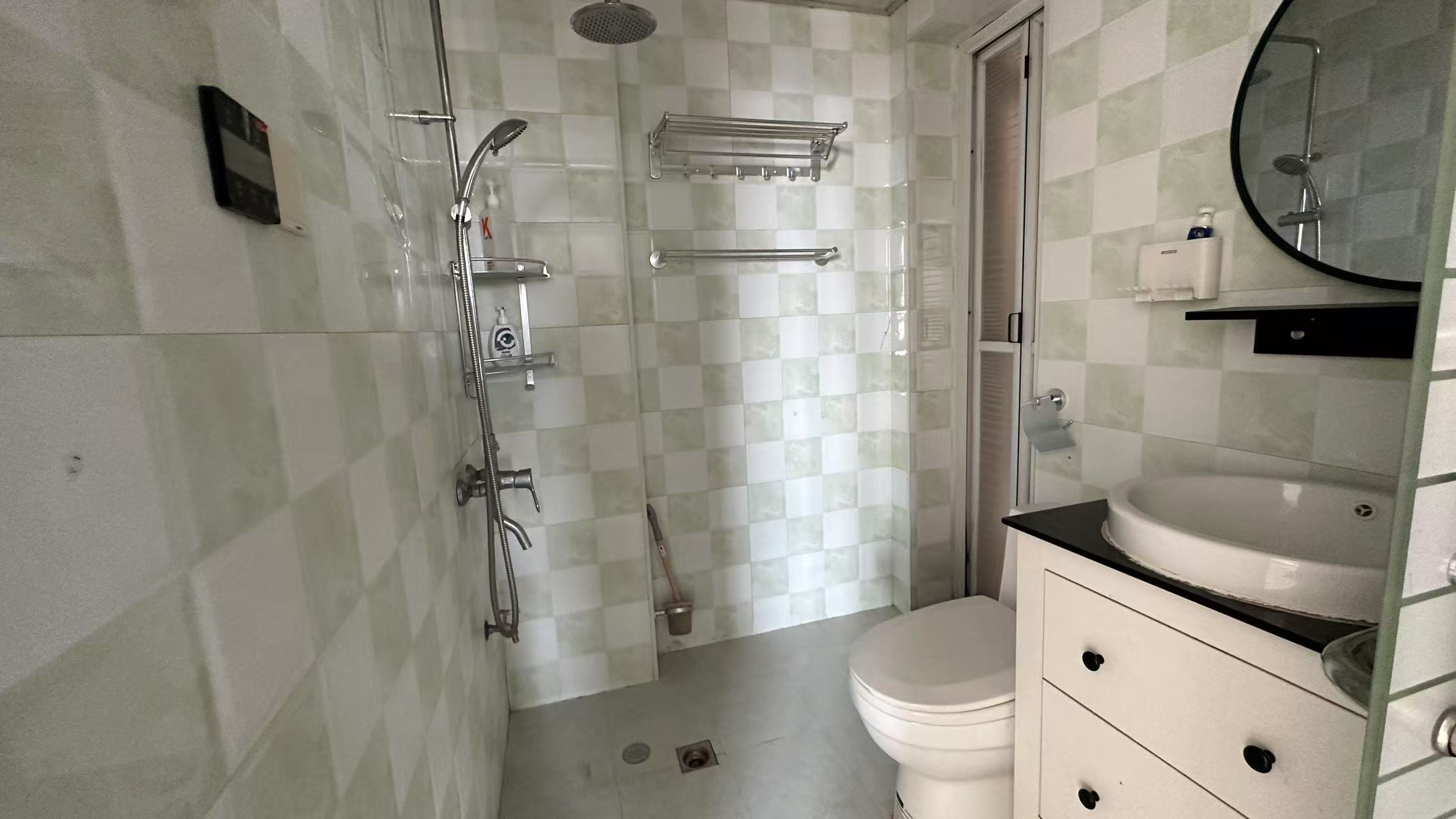 泰山公馆 2室2厅1卫 40.0万 泰山公馆 2室2厅1卫 40.0万室内图