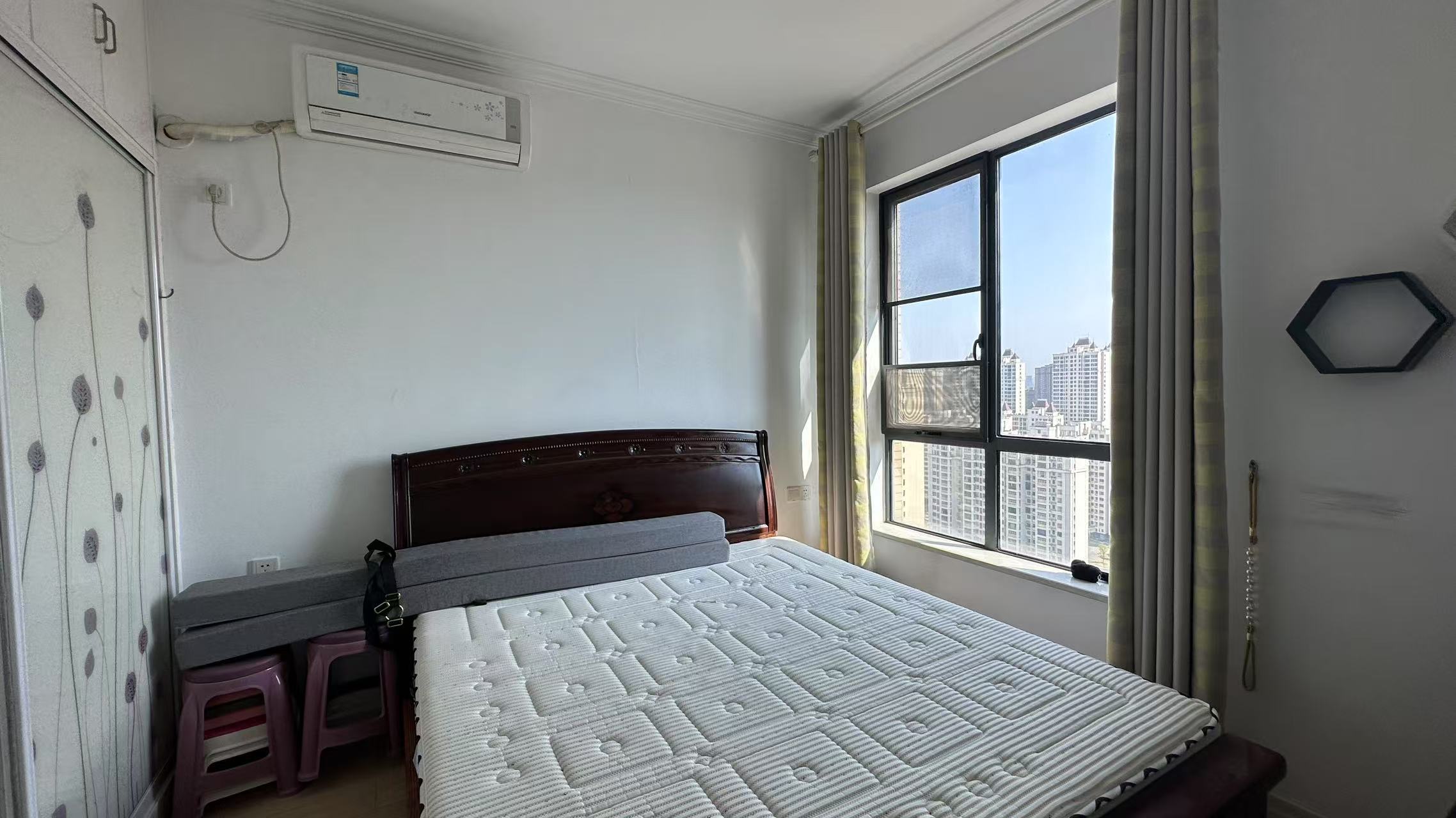 泰山公馆 2室2厅1卫 40.0万 泰山公馆 2室2厅1卫 40.0万室内图