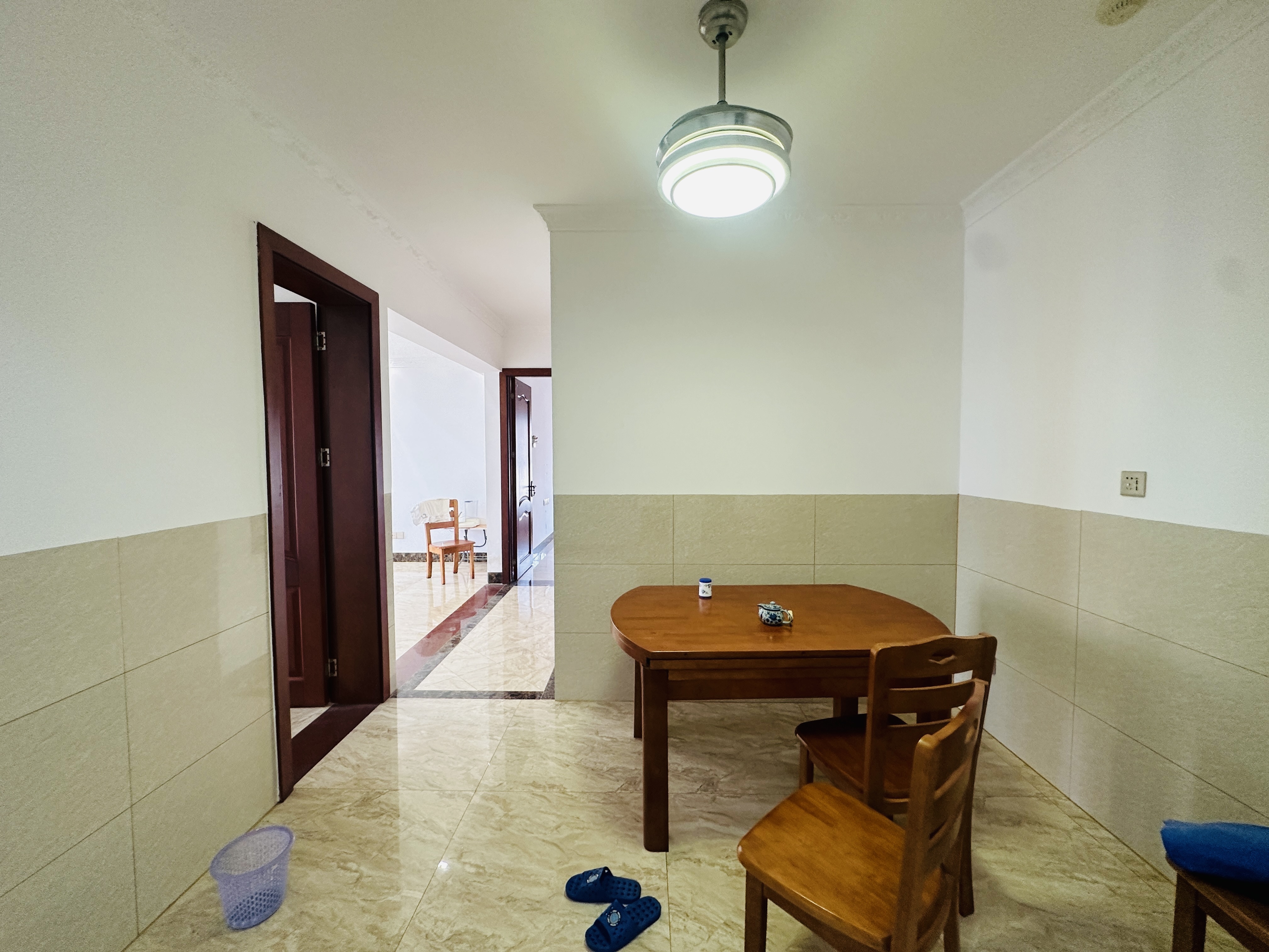 海悦东方  3室2厅2卫    140.0万 海悦东方  3室2厅2卫    140.0万其他