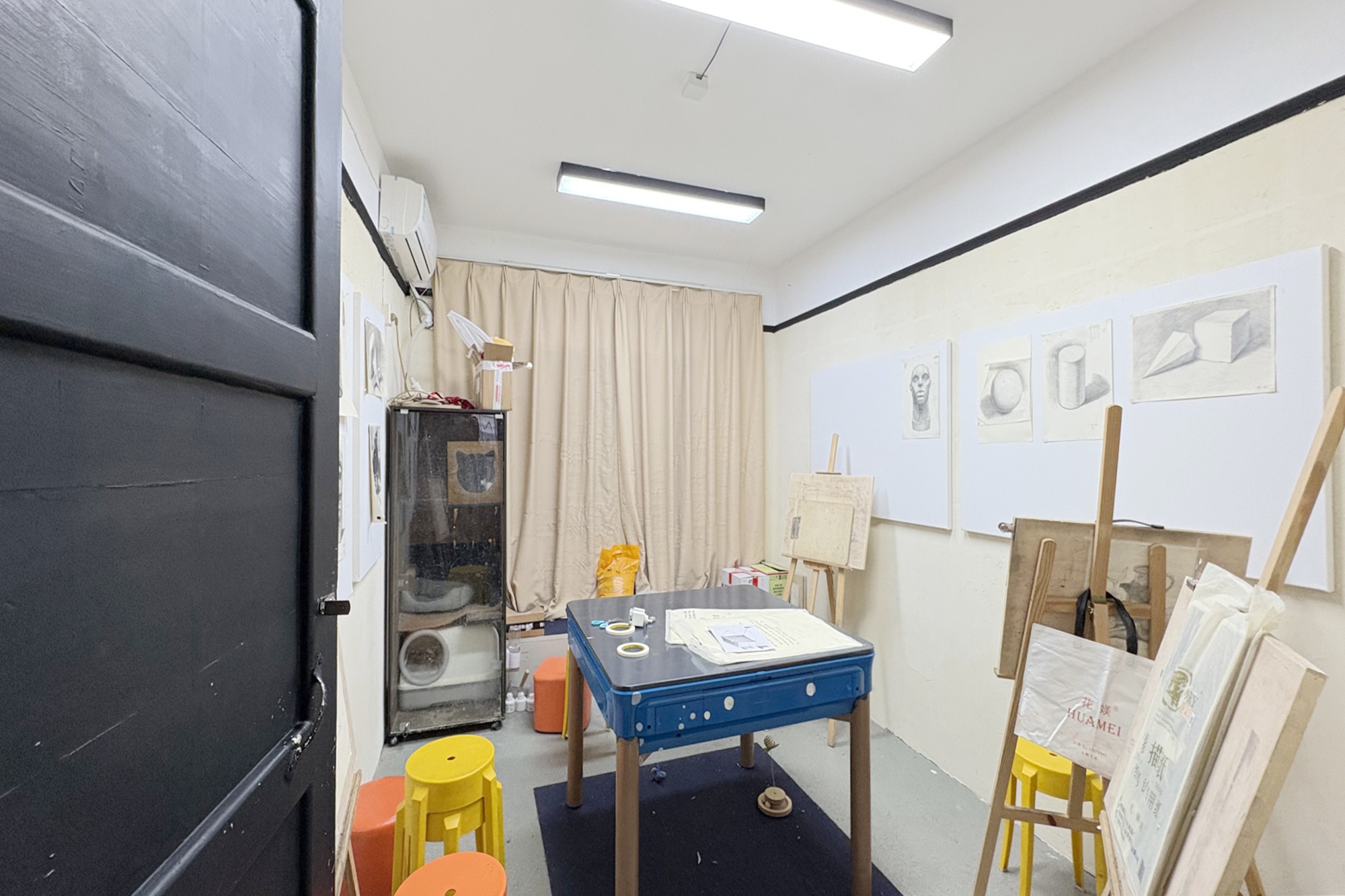 大众宿舍  2室1厅1卫   46.00万卧室