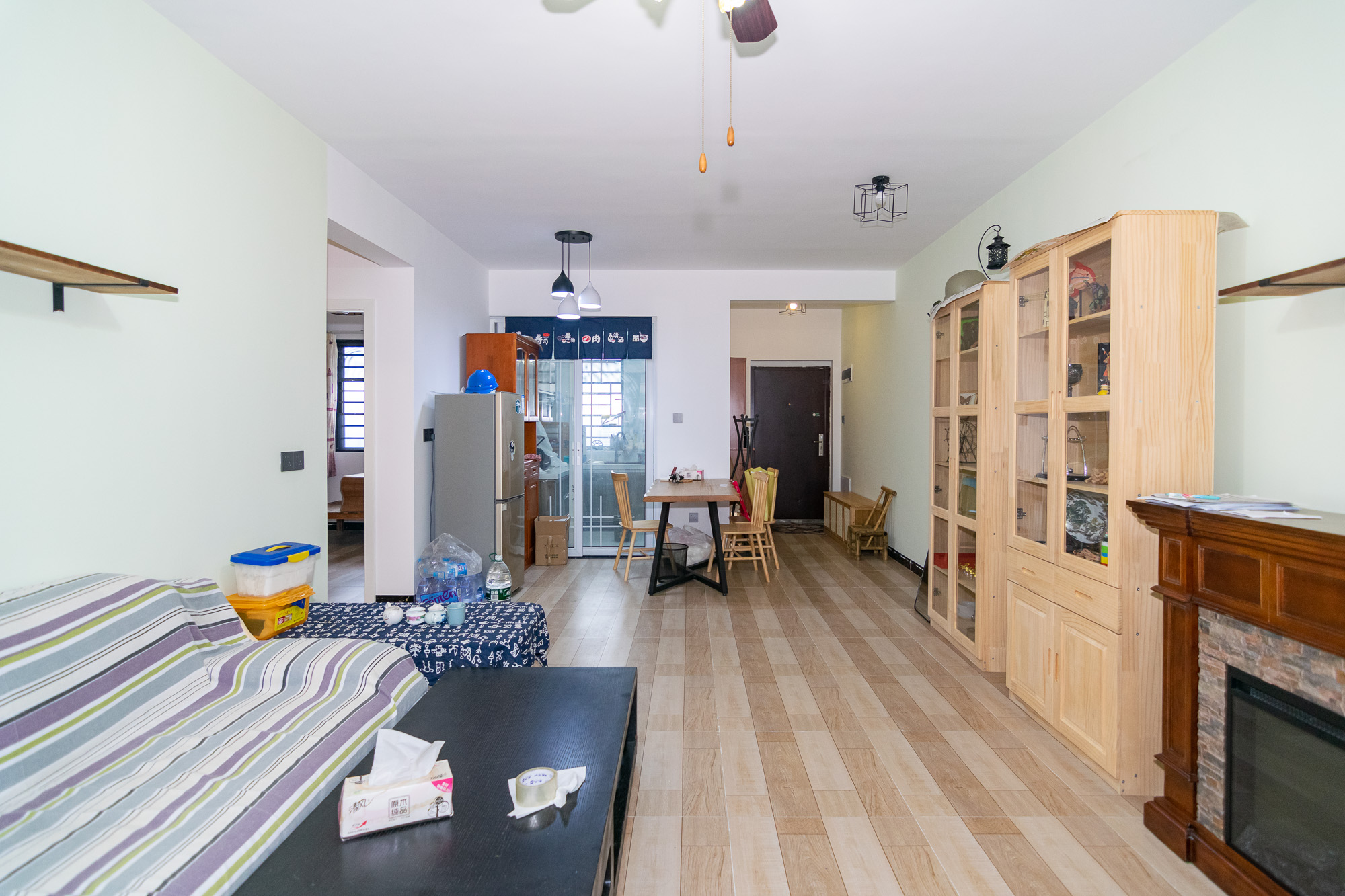 湾田望江府  4室2厅1卫    75.0万 湾田望江府  4室2厅1卫    75.0万