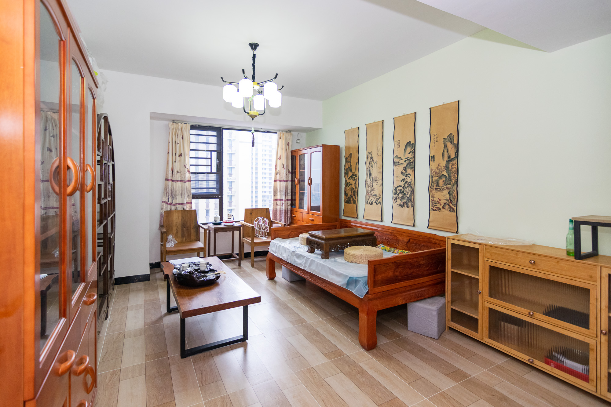 湾田望江府  4室2厅1卫    75.0万 湾田望江府  4室2厅1卫    75.0万卧室