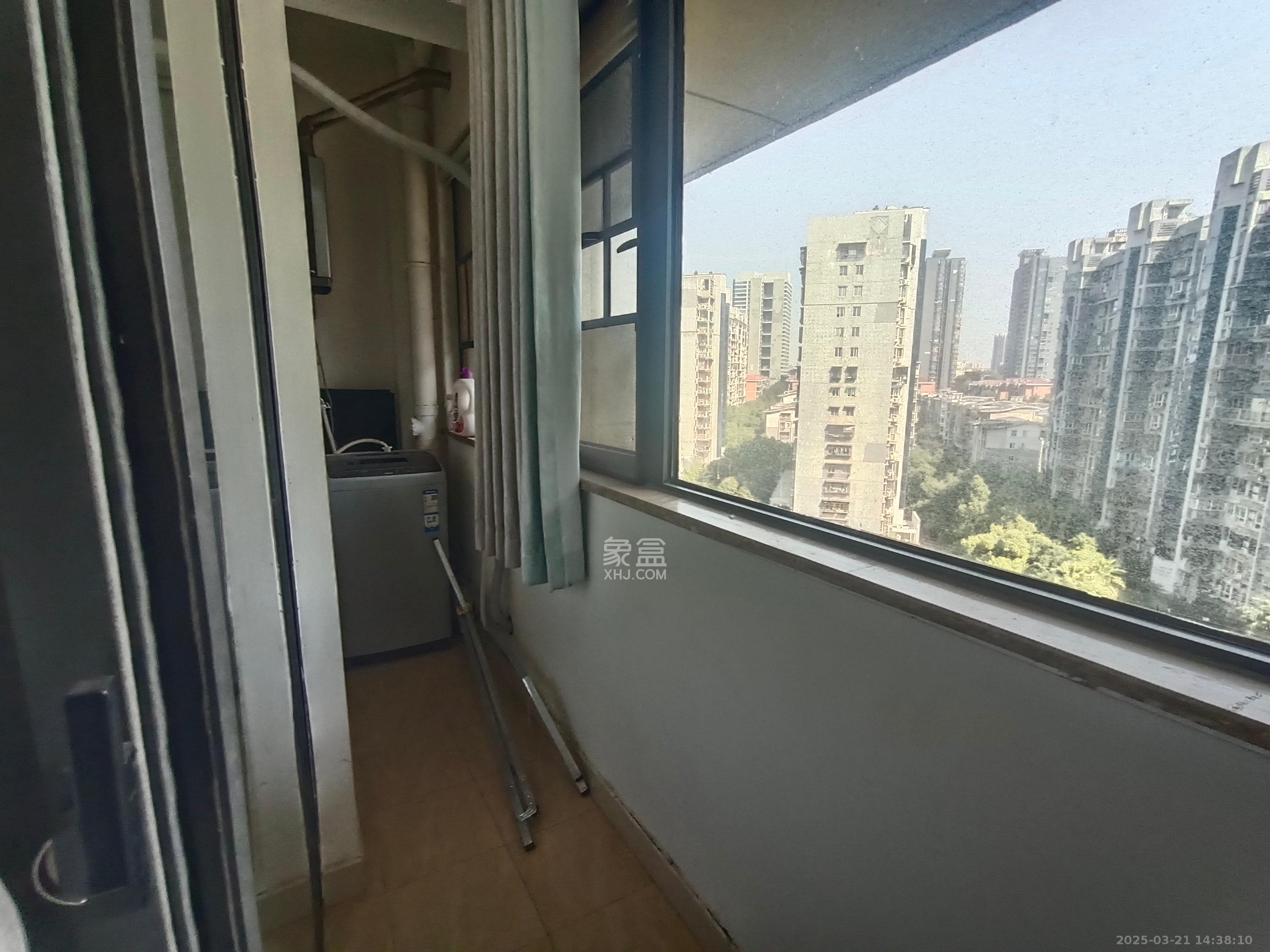 博林云栖  1室1厅1卫   1700.00元/月室内图