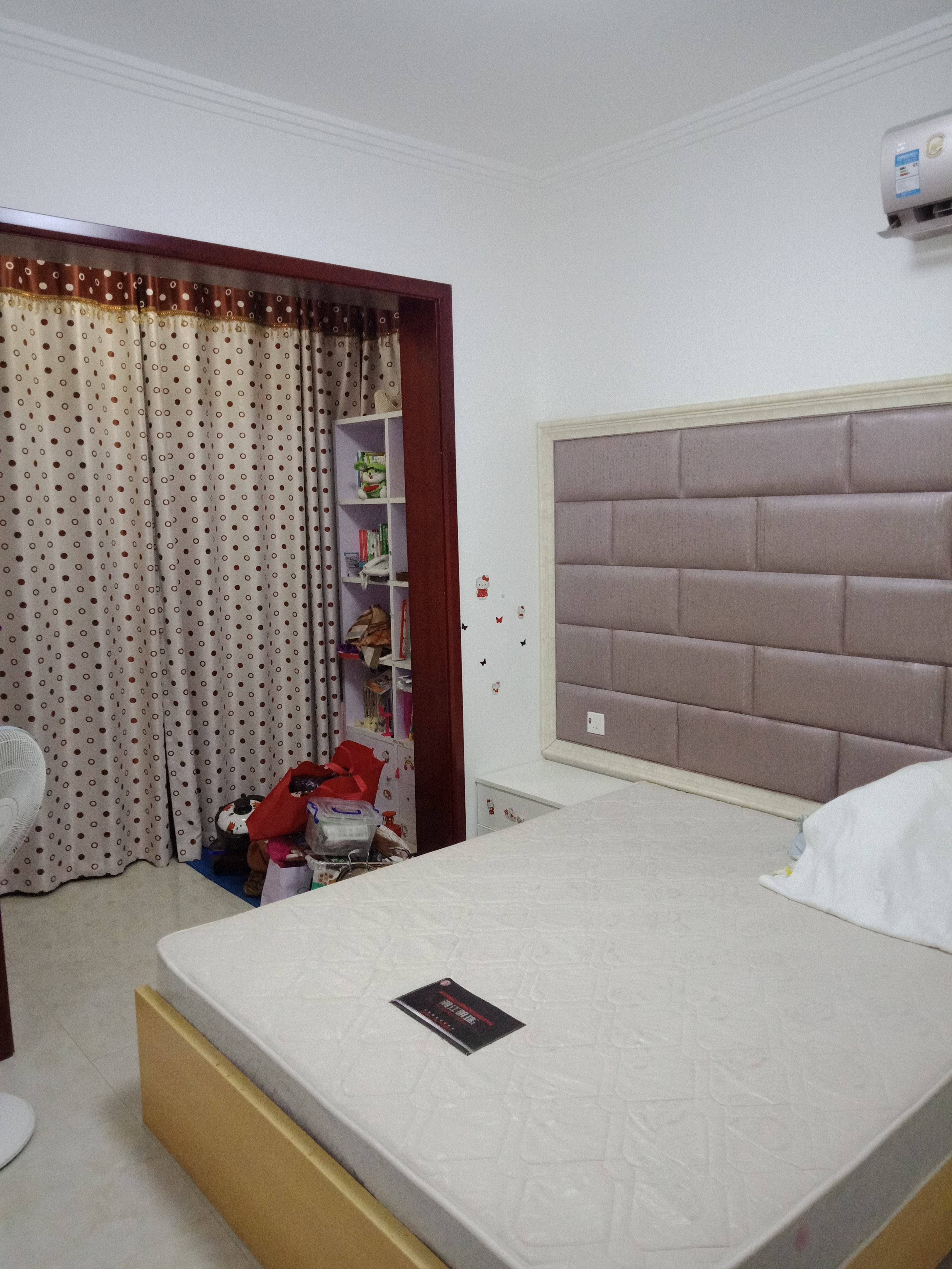 鹏利广场 3室2厅2卫 2300.0元/月 鹏利广场 3室2厅2卫 2300.0元/月室内图