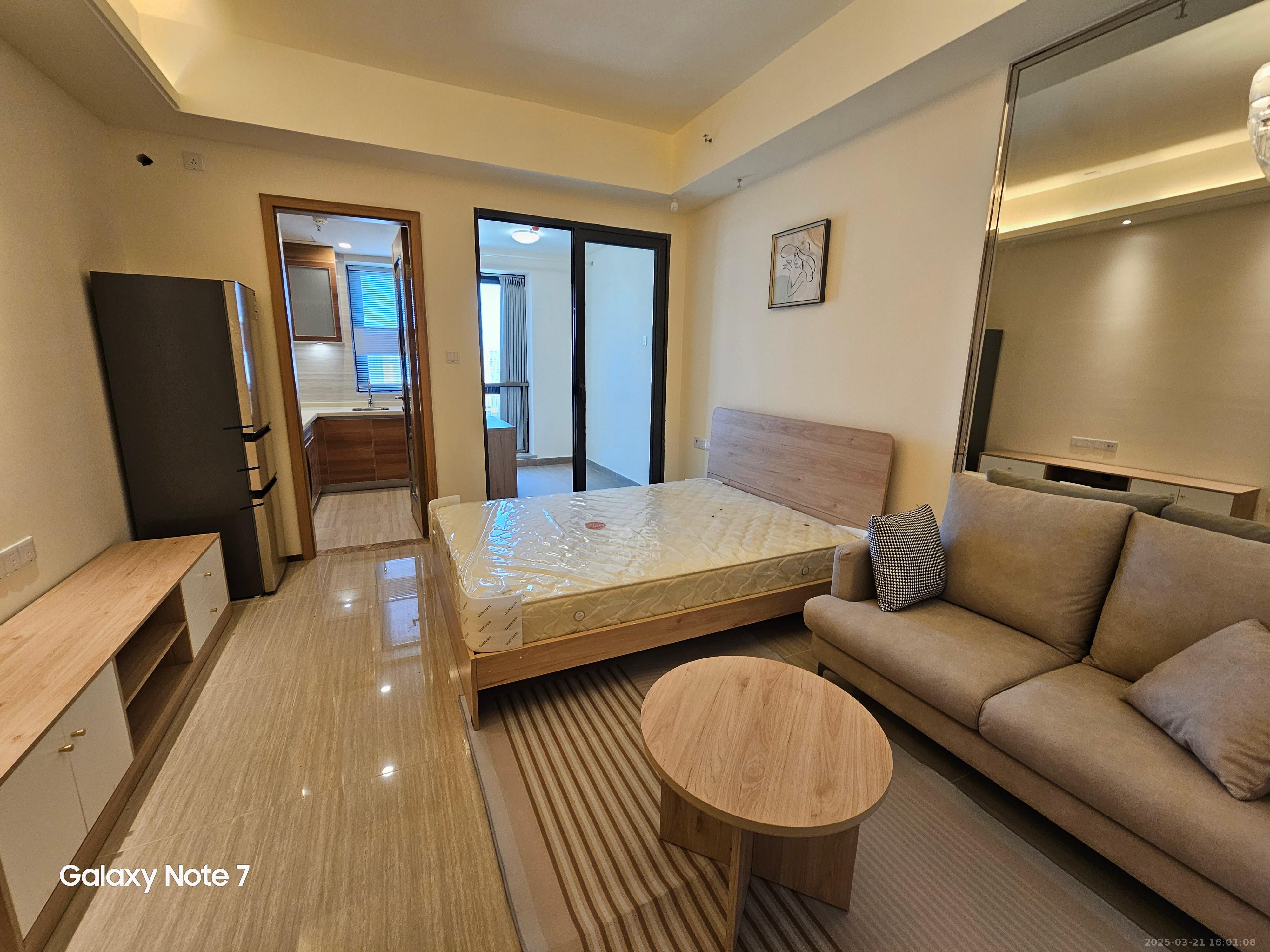 恒大华府 1室1厅1卫 1400.0元/月 恒大华府 1室1厅1卫 1400.0元/月室内图