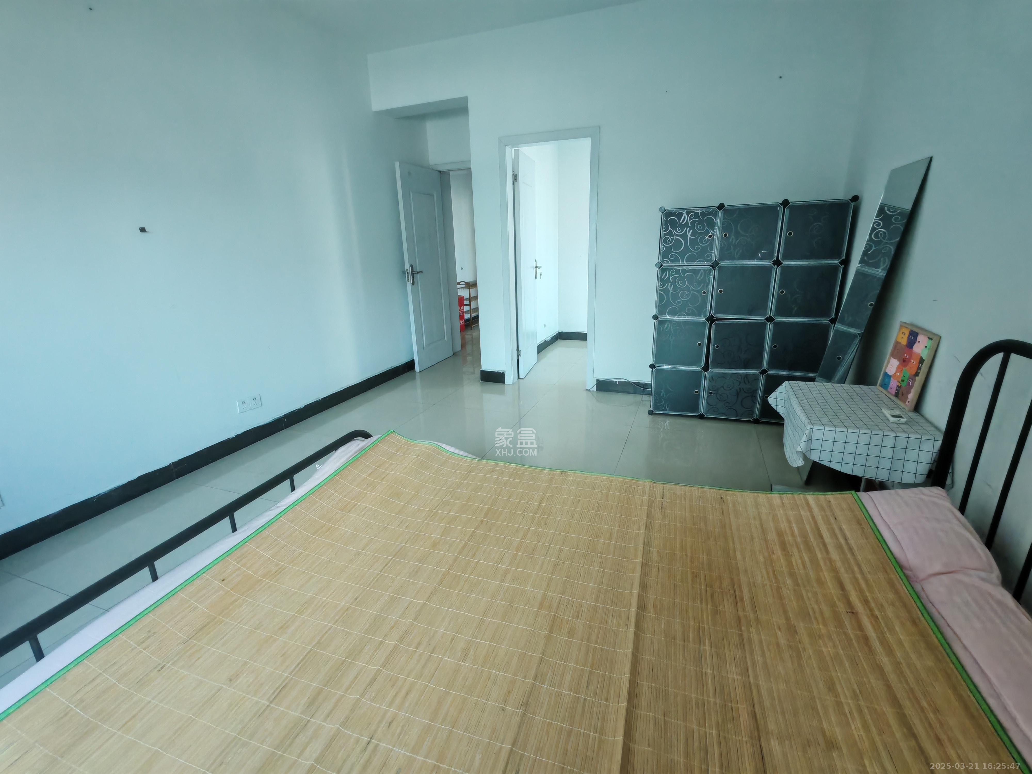 兴威名城 4室2厅2卫 4500.0元/月 兴威名城 4室2厅2卫 4500.0元/月室内图