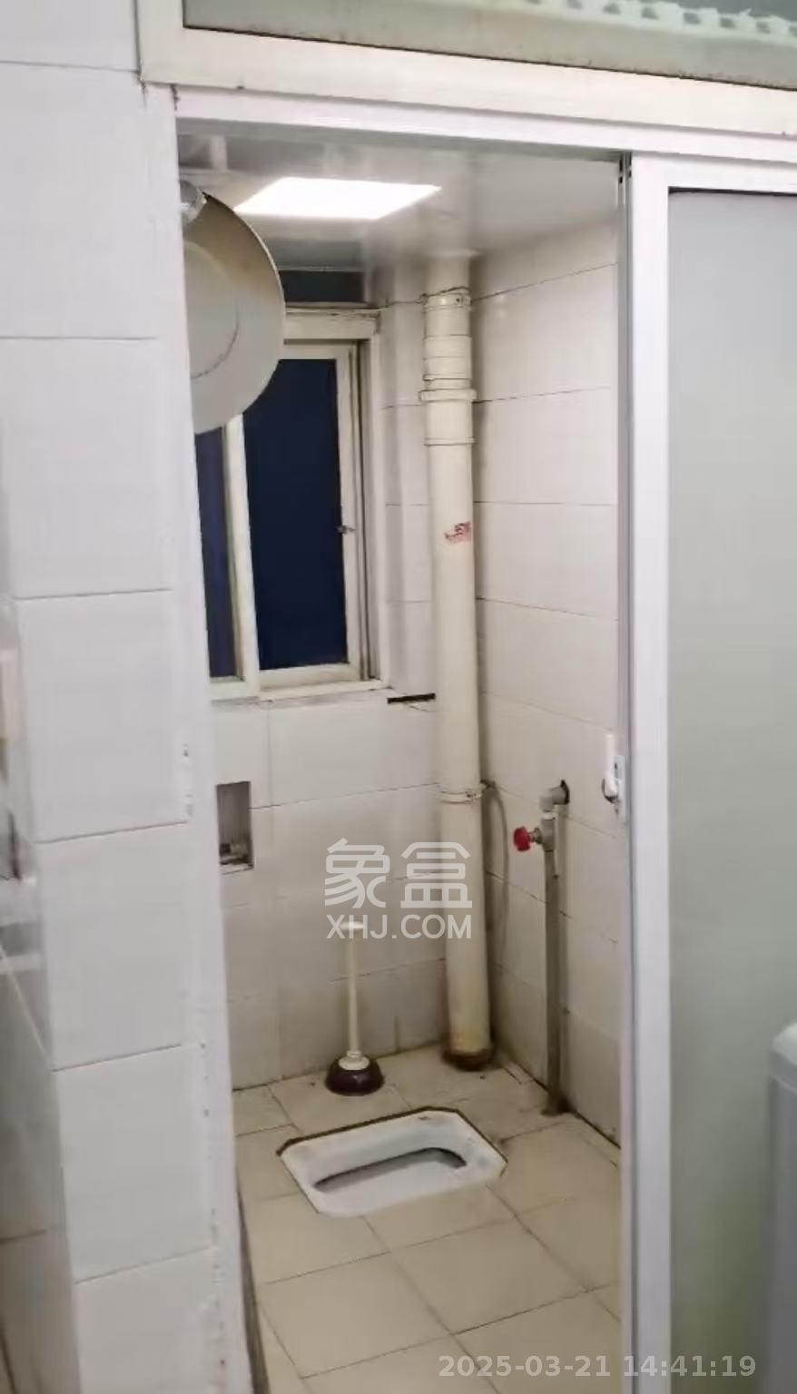 新塘垅小区(高桥物流园) 2室2厅1卫 1500.0元/月 新塘垅小区(高桥物流园) 2室2厅1卫 1500.0元/月室内图