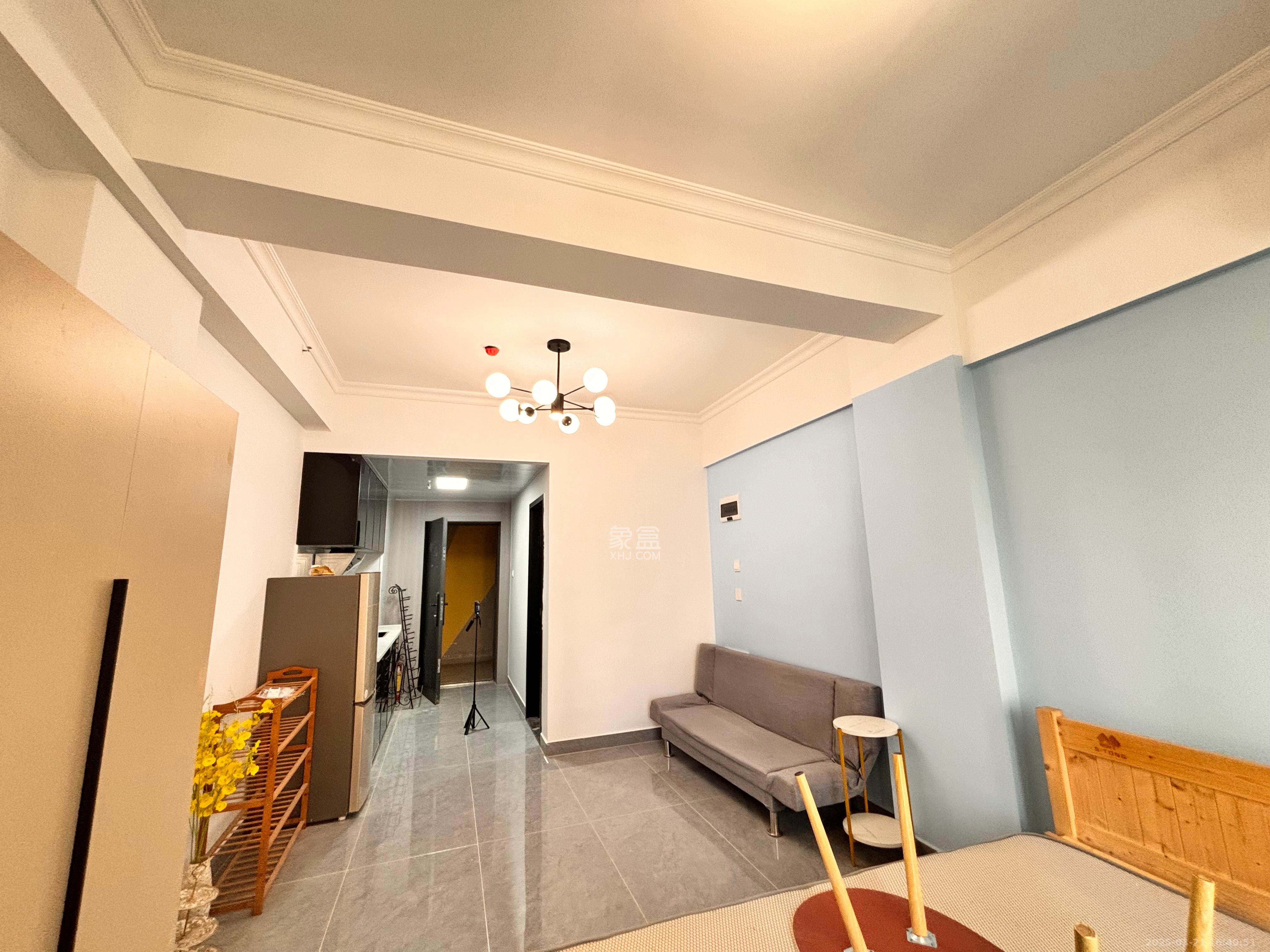 芙蓉万国城MOMA（卓越汇富苑）  1室1厅1卫    1680.0元/月室内图