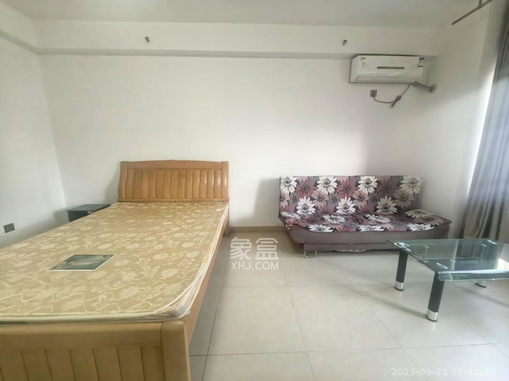 钰龙天下二期(钰龙佳园) 1室1厅1卫 1100.0元/月 钰龙天下二期(钰龙佳园) 1室1厅1卫 1100.0元/月室内图