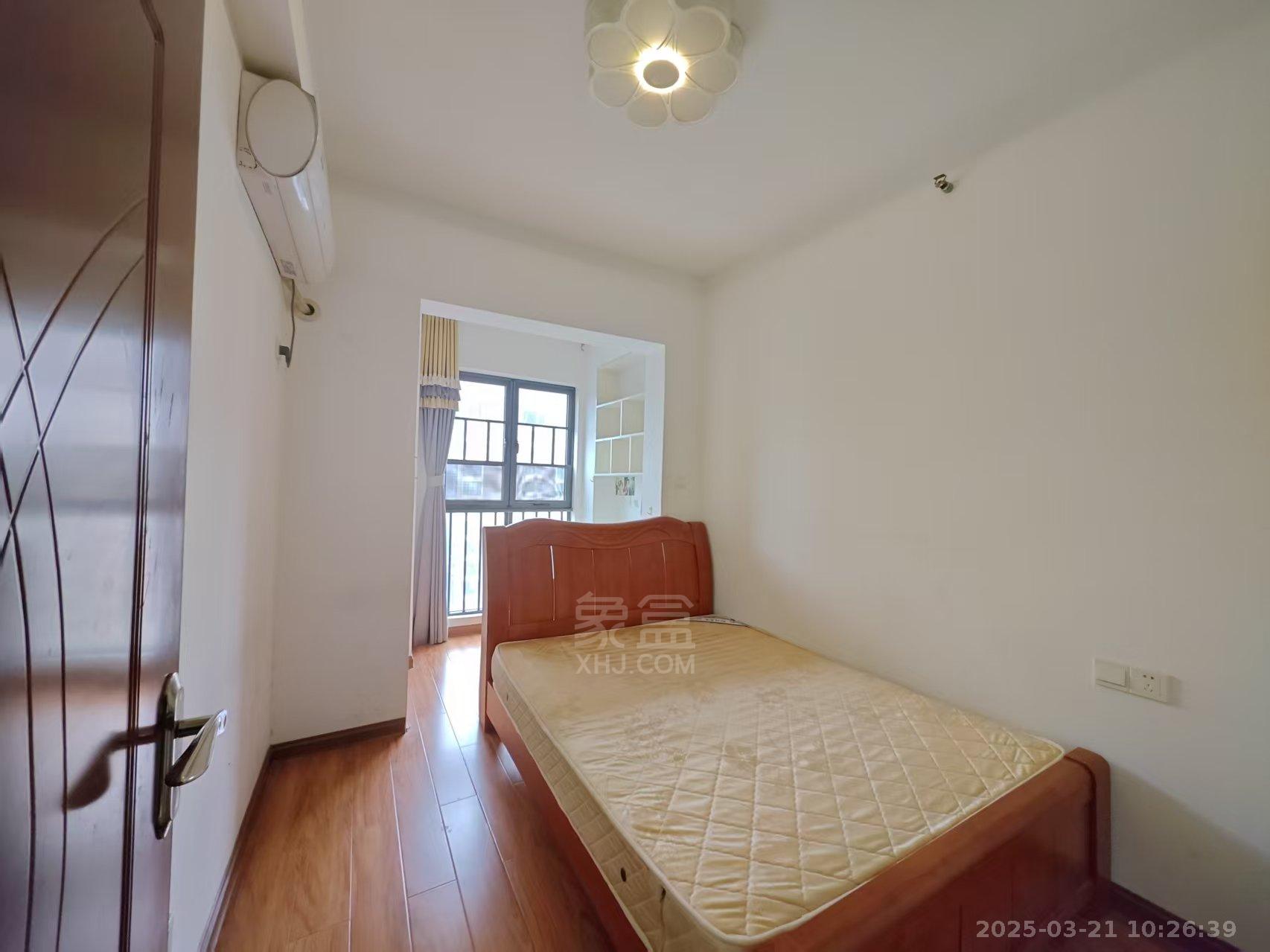 栗雨香堤  2室1厅1卫    1500.0元/月 栗雨香堤  2室1厅1卫    1500.0元/月室内图